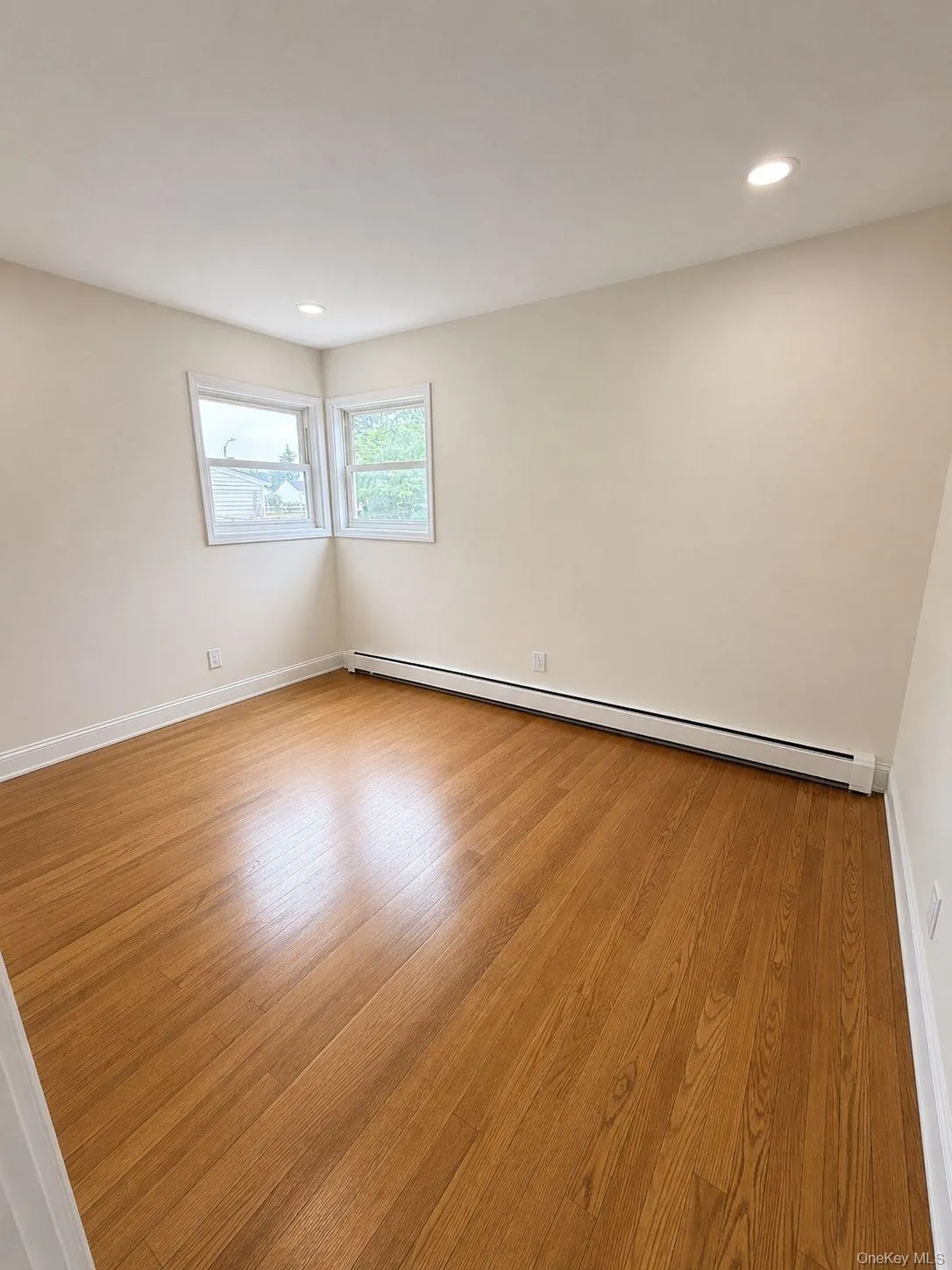 790 Wellwood Avenue, Babylon, NY, 3 Bedrooms Bedrooms, 6 Rooms Rooms,1 BathroomBathrooms,Residential Lease,For Rent,Wellwood,0,1019520 790 Wellwood Avenue, Babylon, NY, 3 Bedrooms Bedrooms, 6 Rooms Rooms,1 BathroomBathrooms,Residential Lease,For Rent,Wellwood,0,1019520