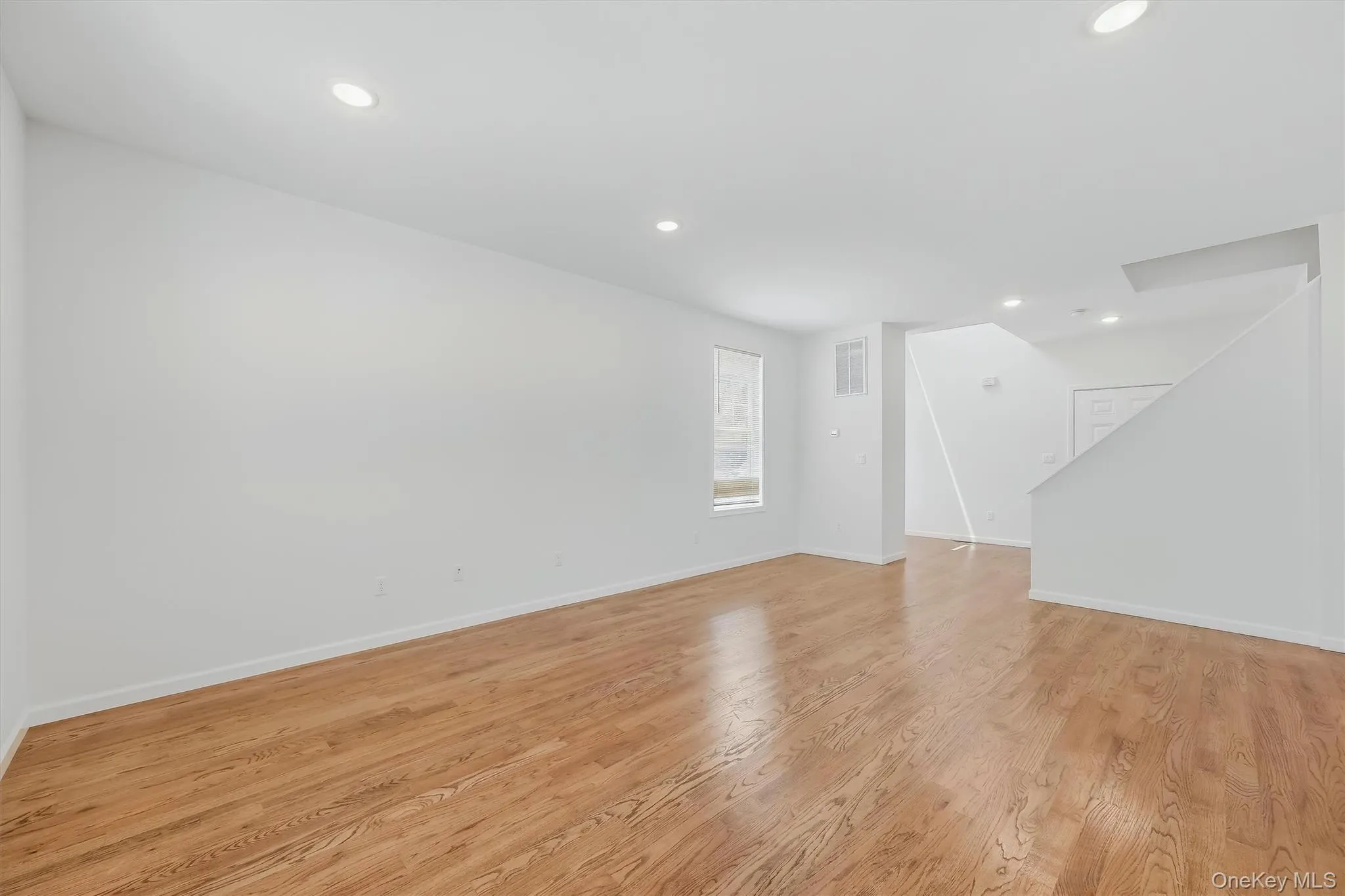 31 Magnolia Park Road, Middletown, NY, 3 Bedrooms Bedrooms, 10 Rooms Rooms,3 BathroomsBathrooms,Residential,For Rent,Magnolia Park,0,1019522 31 Magnolia Park Road, Middletown, NY, 3 Bedrooms Bedrooms, 10 Rooms Rooms,3 BathroomsBathrooms,Residential,For Rent,Magnolia Park,0,1019522
