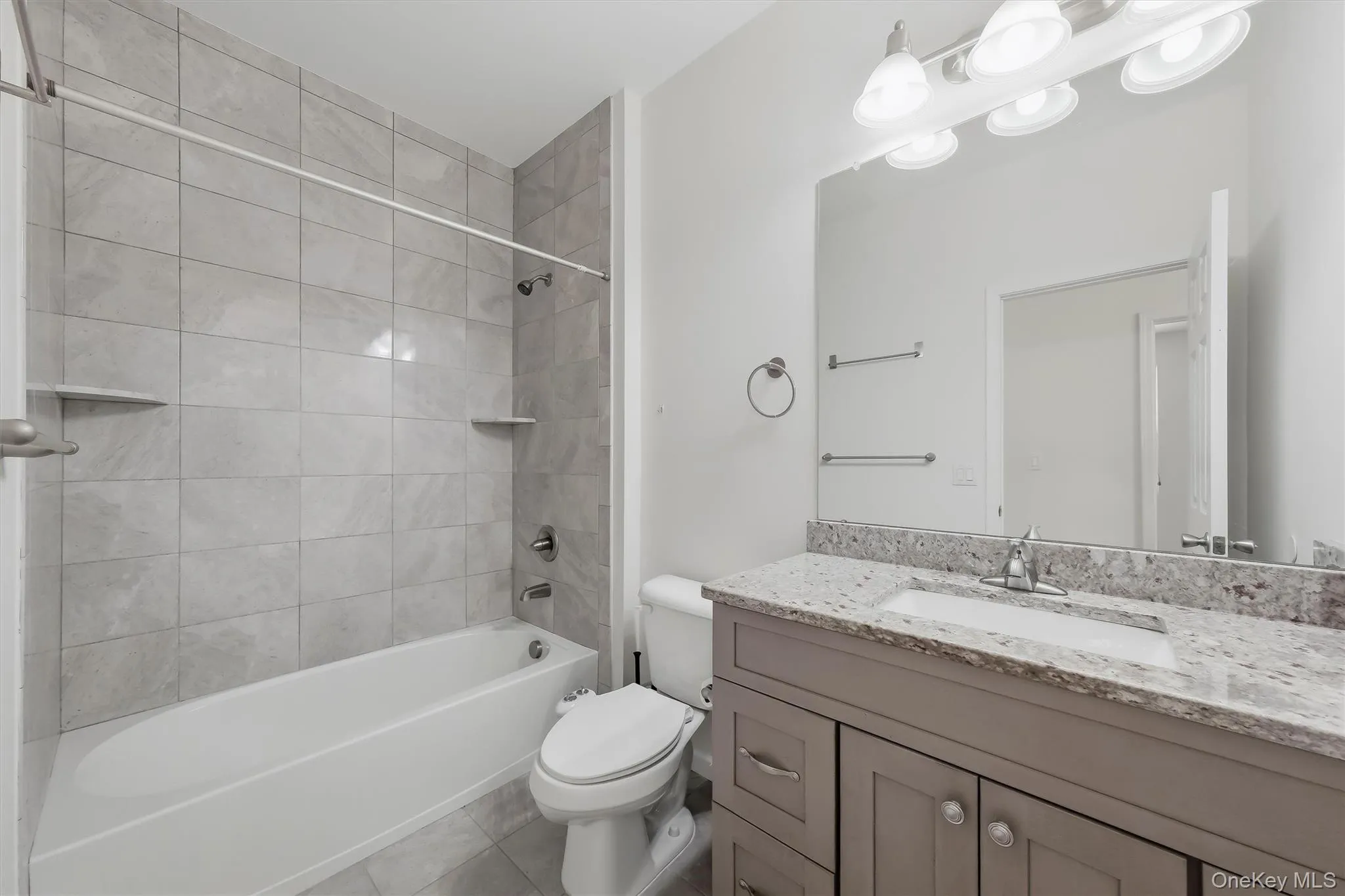 31 Magnolia Park Road, Middletown, NY, 3 Bedrooms Bedrooms, 10 Rooms Rooms,3 BathroomsBathrooms,Residential,For Rent,Magnolia Park,0,1019522 31 Magnolia Park Road, Middletown, NY, 3 Bedrooms Bedrooms, 10 Rooms Rooms,3 BathroomsBathrooms,Residential,For Rent,Magnolia Park,0,1019522