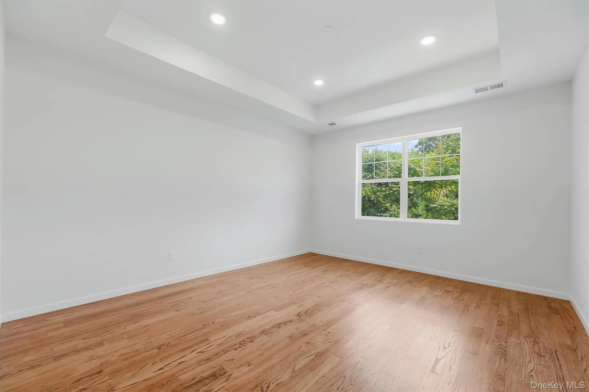 31 Magnolia Park Road, Middletown, NY, 3 Bedrooms Bedrooms, 10 Rooms Rooms,3 BathroomsBathrooms,Residential,For Rent,Magnolia Park,0,1019522 31 Magnolia Park Road, Middletown, NY, 3 Bedrooms Bedrooms, 10 Rooms Rooms,3 BathroomsBathrooms,Residential,For Rent,Magnolia Park,0,1019522