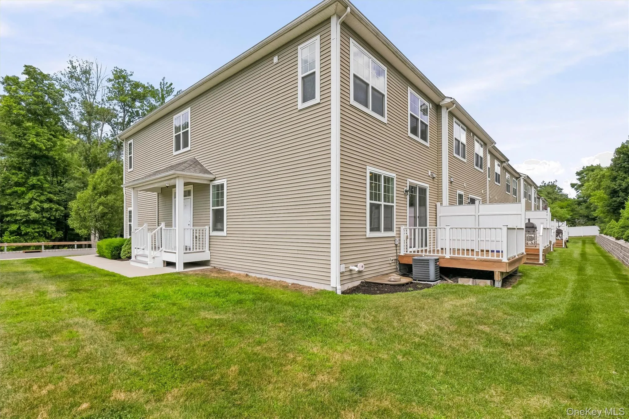 31 Magnolia Park Road, Middletown, NY, 3 Bedrooms Bedrooms, 10 Rooms Rooms,3 BathroomsBathrooms,Residential,For Rent,Magnolia Park,0,1019522 31 Magnolia Park Road, Middletown, NY, 3 Bedrooms Bedrooms, 10 Rooms Rooms,3 BathroomsBathrooms,Residential,For Rent,Magnolia Park,0,1019522