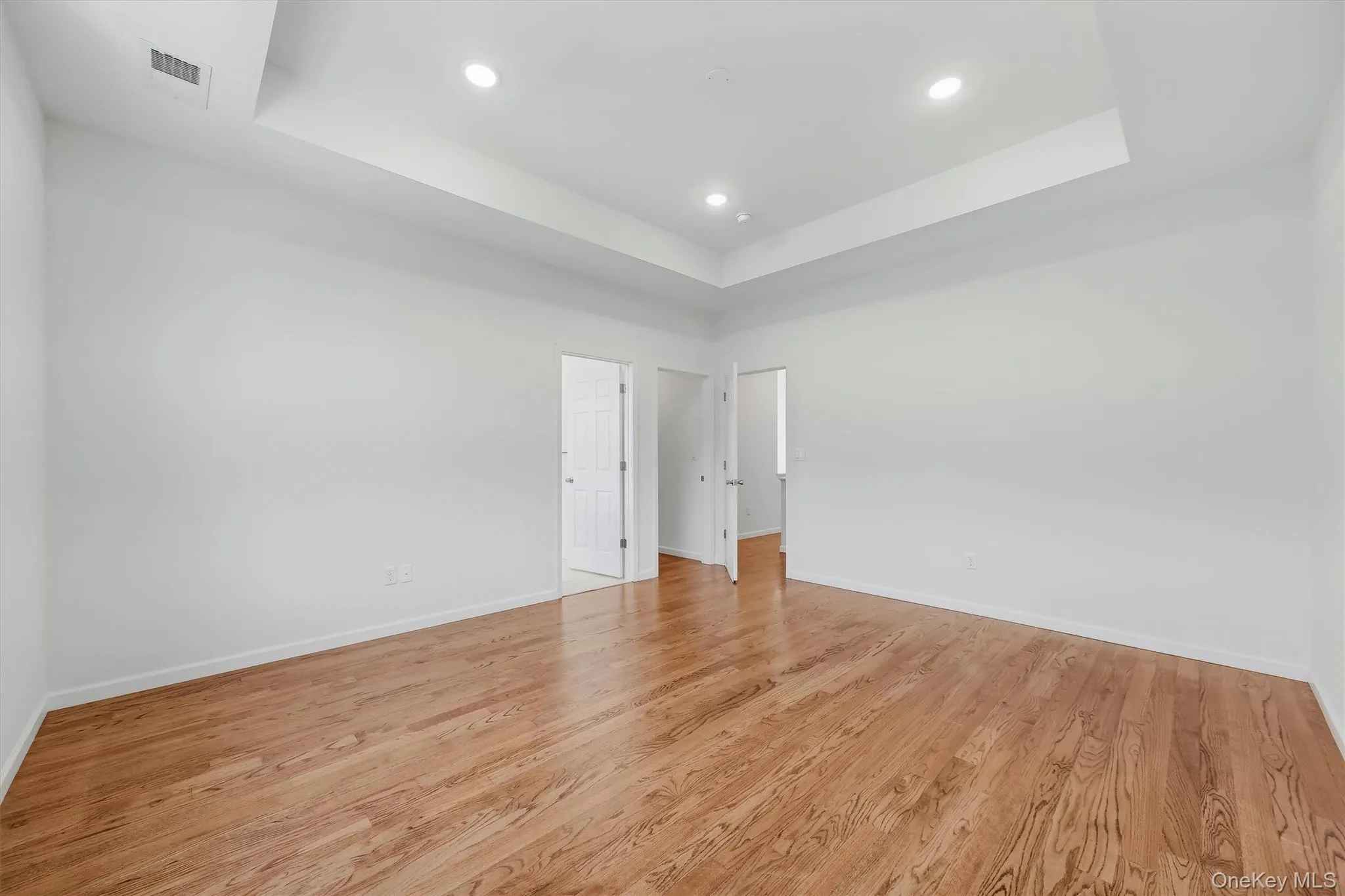 31 Magnolia Park Road, Middletown, NY, 3 Bedrooms Bedrooms, 10 Rooms Rooms,3 BathroomsBathrooms,Residential,For Rent,Magnolia Park,0,1019522 31 Magnolia Park Road, Middletown, NY, 3 Bedrooms Bedrooms, 10 Rooms Rooms,3 BathroomsBathrooms,Residential,For Rent,Magnolia Park,0,1019522