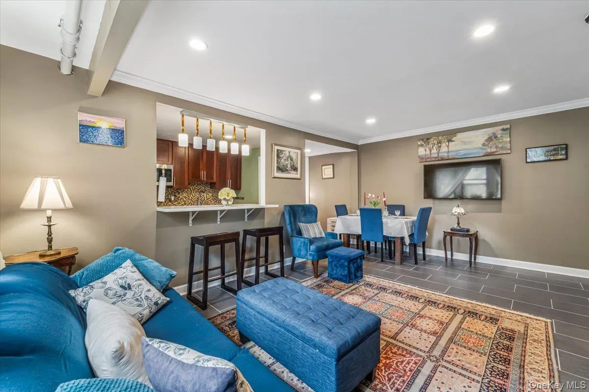 604 Tompkins Avenue, Mamaroneck, NY, 1 Bedroom Bedrooms, 3 Rooms Rooms,1 BathroomBathrooms,Residential,For Rent,Tompkins,0,1019523 604 Tompkins Avenue, Mamaroneck, NY, 1 Bedroom Bedrooms, 3 Rooms Rooms,1 BathroomBathrooms,Residential,For Rent,Tompkins,0,1019523