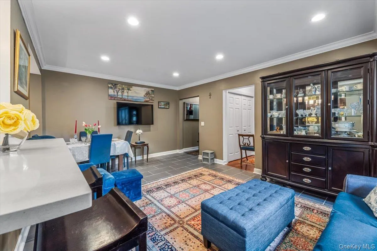 604 Tompkins Avenue, Mamaroneck, NY, 1 Bedroom Bedrooms, 3 Rooms Rooms,1 BathroomBathrooms,Residential,For Rent,Tompkins,0,1019523 604 Tompkins Avenue, Mamaroneck, NY, 1 Bedroom Bedrooms, 3 Rooms Rooms,1 BathroomBathrooms,Residential,For Rent,Tompkins,0,1019523