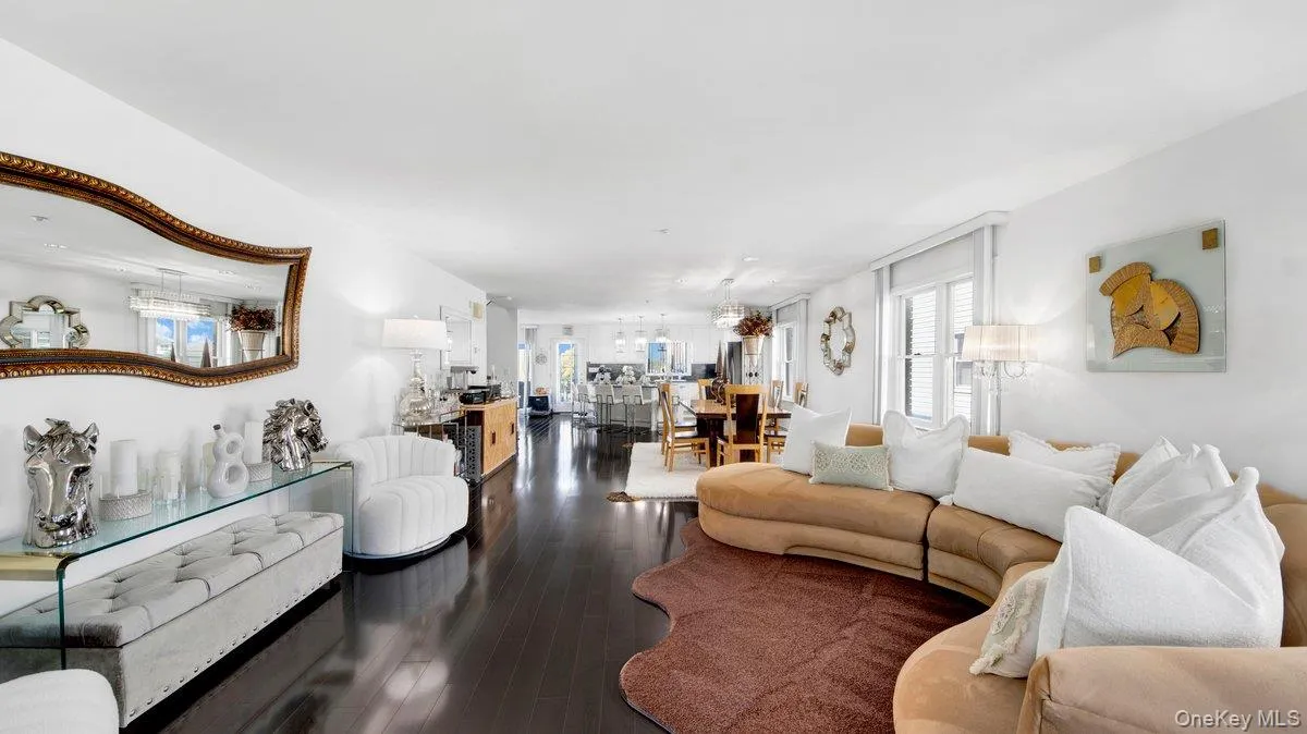 27 Woodside Avenue, Harrison, NY, 3 Bedrooms Bedrooms, 7 Rooms Rooms,3 BathroomsBathrooms,Residential Lease,For Rent,Woodside,0,1019524 27 Woodside Avenue, Harrison, NY, 3 Bedrooms Bedrooms, 7 Rooms Rooms,3 BathroomsBathrooms,Residential Lease,For Rent,Woodside,0,1019524