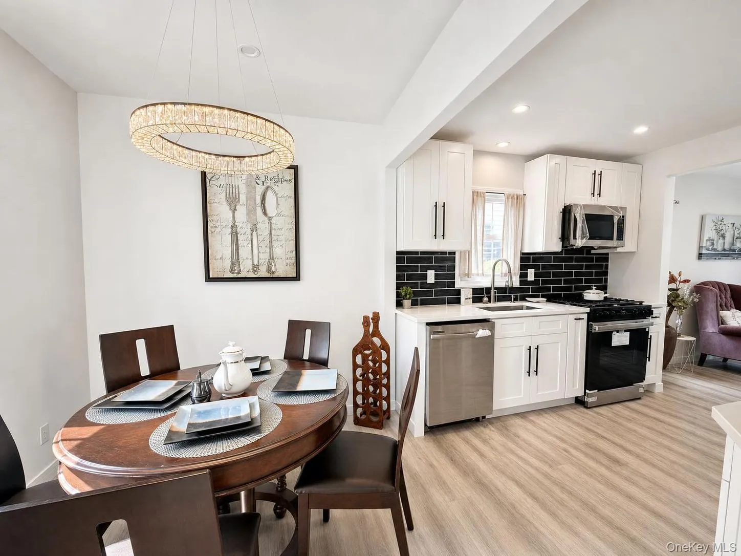 23 Conkling Avenue, Middletown, NY, 4 Bedrooms Bedrooms, 9 Rooms Rooms,2 BathroomsBathrooms,Residential,For Rent,Conkling,0,1019526 23 Conkling Avenue, Middletown, NY, 4 Bedrooms Bedrooms, 9 Rooms Rooms,2 BathroomsBathrooms,Residential,For Rent,Conkling,0,1019526
