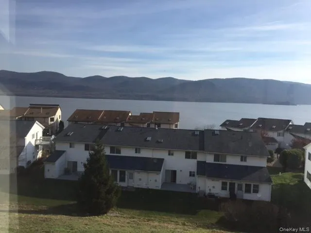 117 Sandpiper Lane, New Windsor, NY, 3 Bedrooms Bedrooms, 7 Rooms Rooms,2 BathroomsBathrooms,Residential Lease,For Rent,Sandpiper,0,1019527 117 Sandpiper Lane, New Windsor, NY, 3 Bedrooms Bedrooms, 7 Rooms Rooms,2 BathroomsBathrooms,Residential Lease,For Rent,Sandpiper,0,1019527
