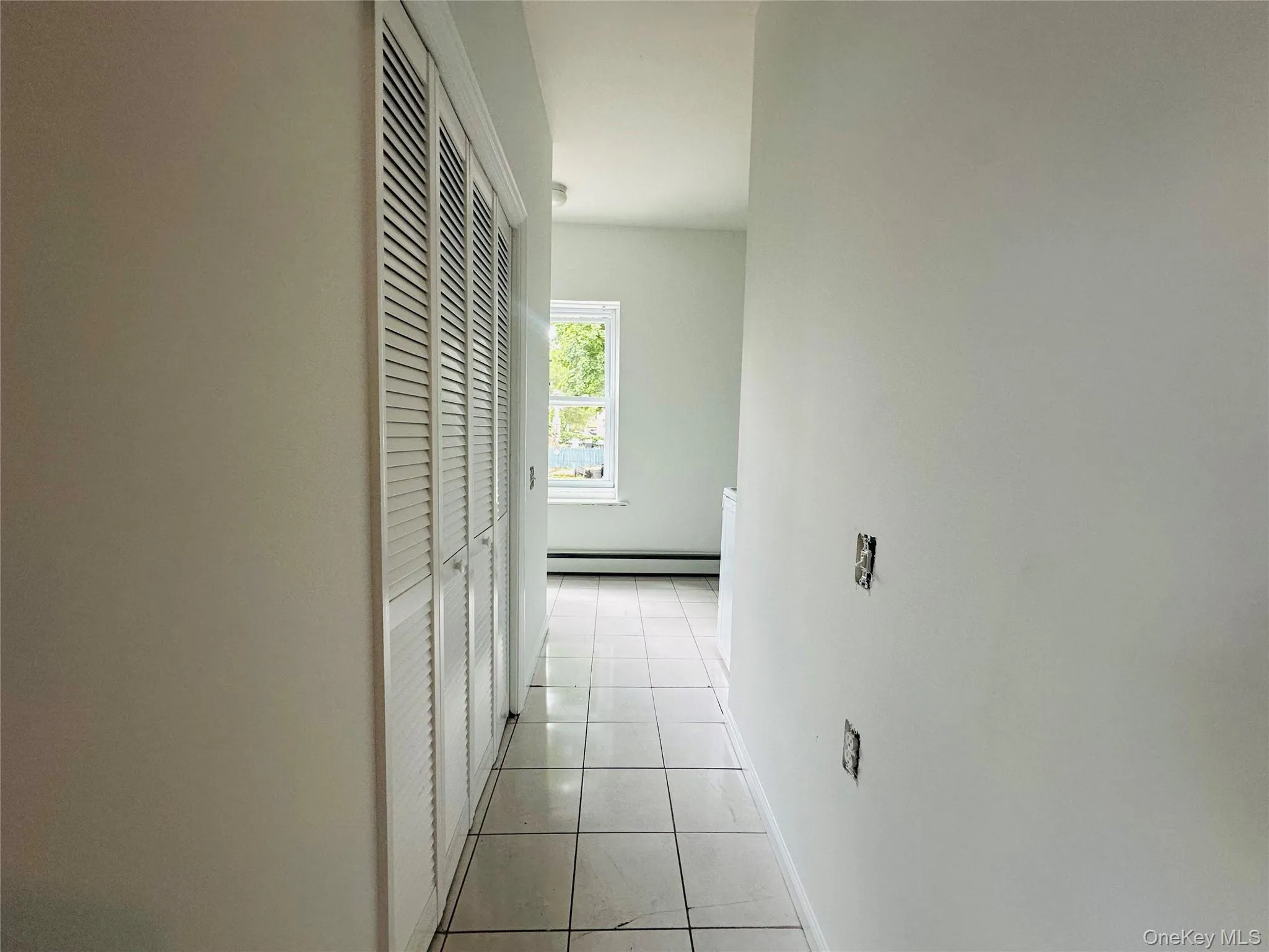 82 Garden Street, Poughkeepsie, NY, 1 Bedroom Bedrooms, 3 Rooms Rooms,1 BathroomBathrooms,Residential Lease,For Rent,Garden,0,1019529 82 Garden Street, Poughkeepsie, NY, 1 Bedroom Bedrooms, 3 Rooms Rooms,1 BathroomBathrooms,Residential Lease,For Rent,Garden,0,1019529