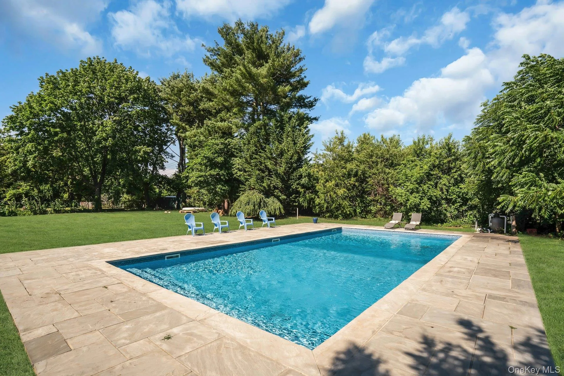 30 Sarina Drive, Smithtown, NY, 4 Bedrooms Bedrooms, 12 Rooms Rooms,3 BathroomsBathrooms,Residential,For Rent,Sarina,0,1019533 30 Sarina Drive, Smithtown, NY, 4 Bedrooms Bedrooms, 12 Rooms Rooms,3 BathroomsBathrooms,Residential,For Rent,Sarina,0,1019533