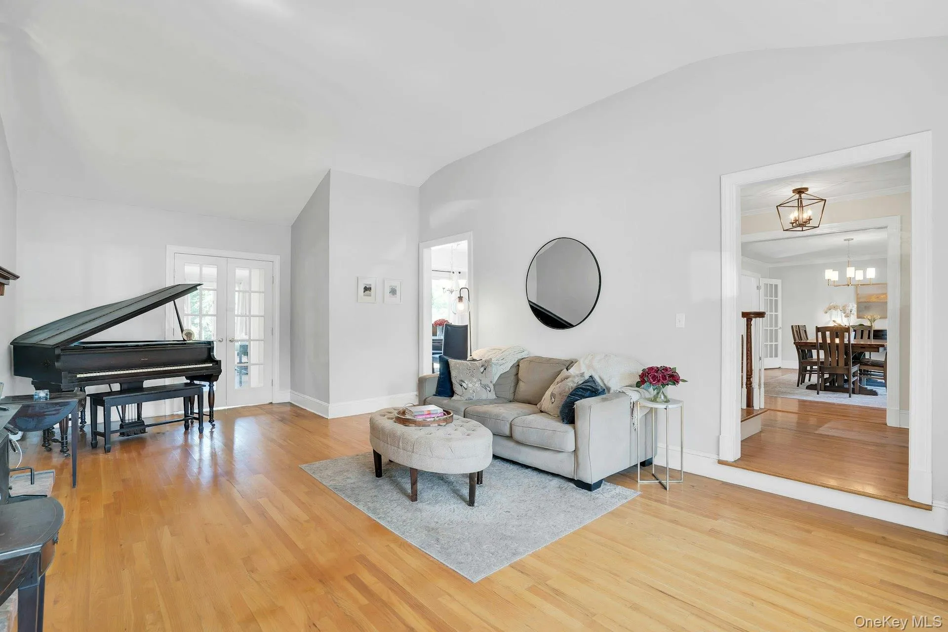 30 Sarina Drive, Smithtown, NY, 4 Bedrooms Bedrooms, 12 Rooms Rooms,3 BathroomsBathrooms,Residential,For Rent,Sarina,0,1019533 30 Sarina Drive, Smithtown, NY, 4 Bedrooms Bedrooms, 12 Rooms Rooms,3 BathroomsBathrooms,Residential,For Rent,Sarina,0,1019533