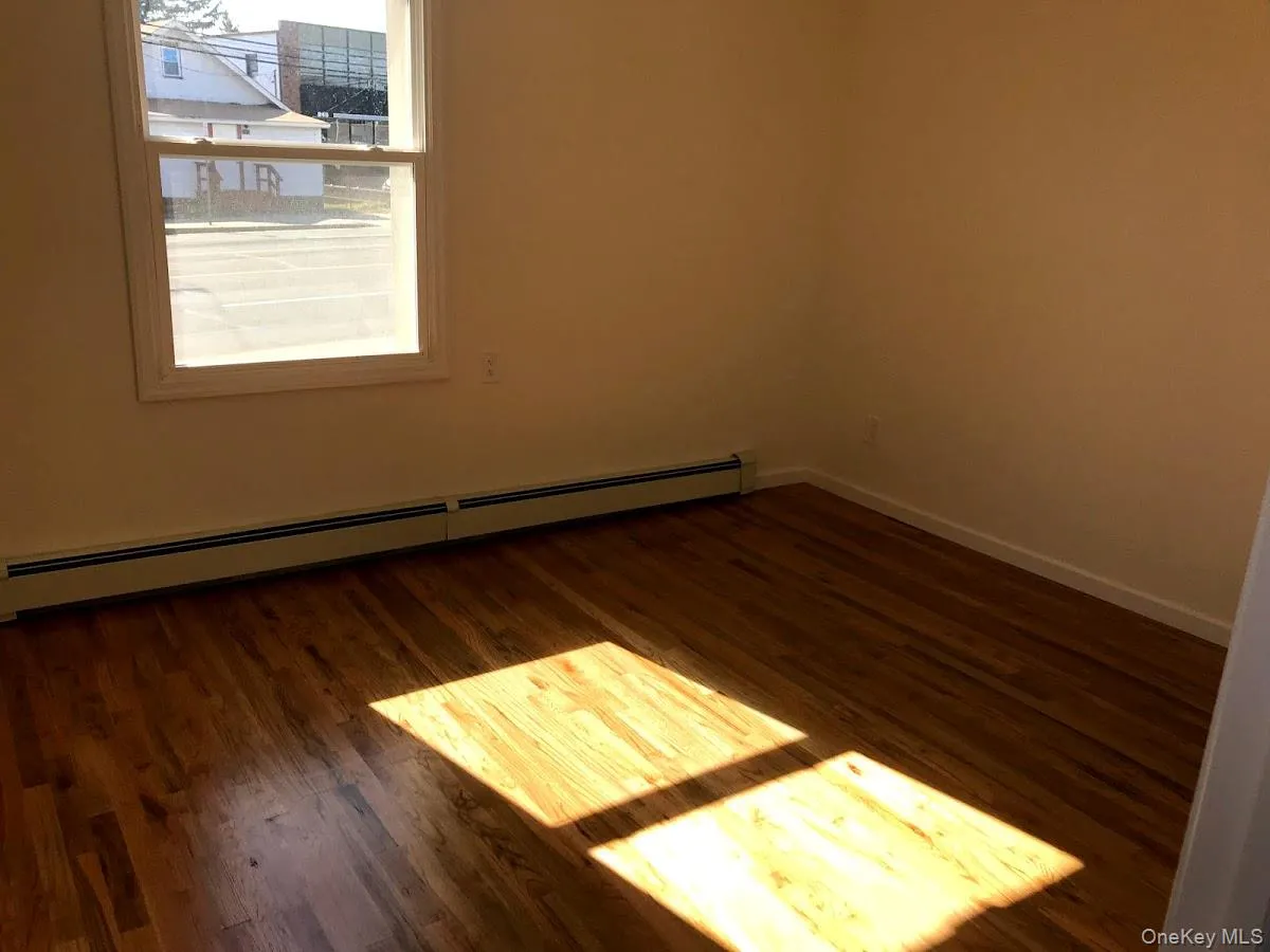 236 Montauk Highway, Babylon, NY, 1 Bedroom Bedrooms, 3 Rooms Rooms,1 BathroomBathrooms,Residential Lease,For Rent,Montauk,0,1019535 236 Montauk Highway, Babylon, NY, 1 Bedroom Bedrooms, 3 Rooms Rooms,1 BathroomBathrooms,Residential Lease,For Rent,Montauk,0,1019535