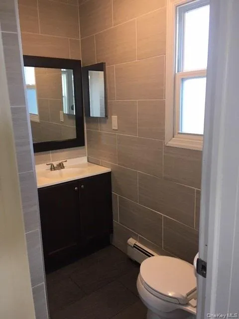 236 Montauk Highway, Babylon, NY, 1 Bedroom Bedrooms, 3 Rooms Rooms,1 BathroomBathrooms,Residential Lease,For Rent,Montauk,0,1019535 236 Montauk Highway, Babylon, NY, 1 Bedroom Bedrooms, 3 Rooms Rooms,1 BathroomBathrooms,Residential Lease,For Rent,Montauk,0,1019535