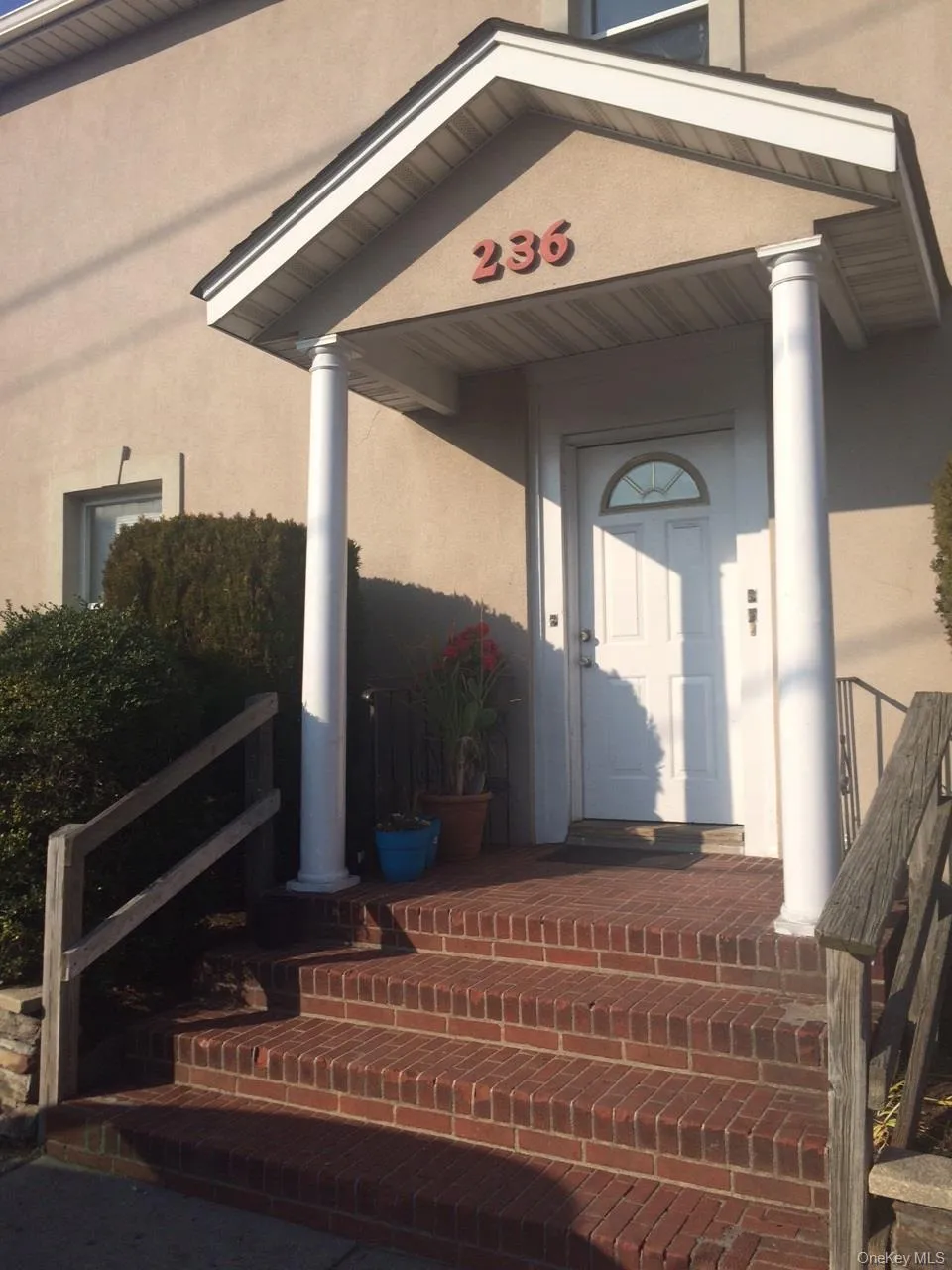 236 Montauk Highway, Babylon, NY, 1 Bedroom Bedrooms, 3 Rooms Rooms,1 BathroomBathrooms,Residential Lease,For Rent,Montauk,0,1019535 236 Montauk Highway, Babylon, NY, 1 Bedroom Bedrooms, 3 Rooms Rooms,1 BathroomBathrooms,Residential Lease,For Rent,Montauk,0,1019535