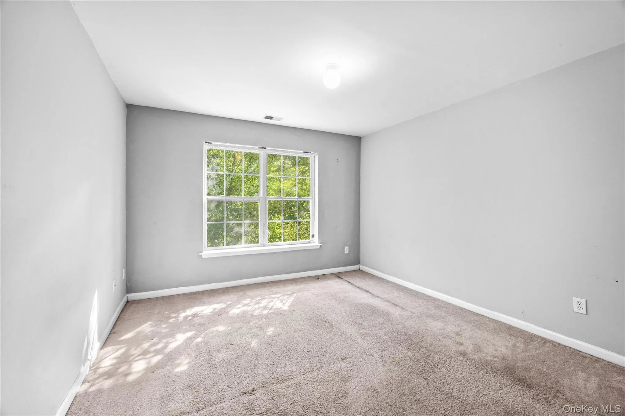72 Sweetgum Lane, Brookhaven, NY, 4 Bedrooms Bedrooms, 9 Rooms Rooms,3 BathroomsBathrooms,Residential,For Rent,Sweetgum,0,1019536 72 Sweetgum Lane, Brookhaven, NY, 4 Bedrooms Bedrooms, 9 Rooms Rooms,3 BathroomsBathrooms,Residential,For Rent,Sweetgum,0,1019536