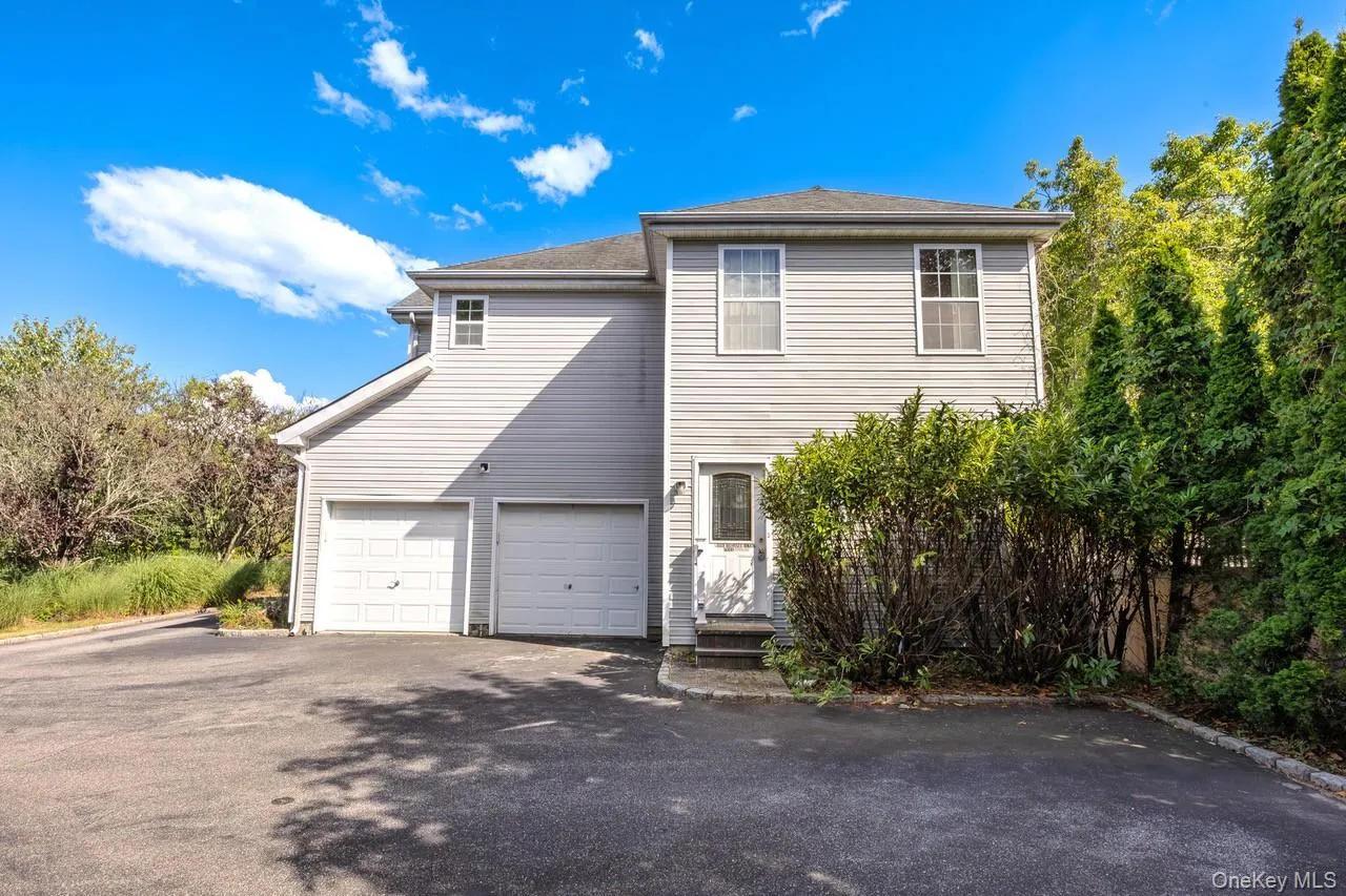 72 Sweetgum Lane, Brookhaven, NY, 4 Bedrooms Bedrooms, 9 Rooms Rooms,3 BathroomsBathrooms,Residential,For Rent,Sweetgum,0,1019536 72 Sweetgum Lane, Brookhaven, NY, 4 Bedrooms Bedrooms, 9 Rooms Rooms,3 BathroomsBathrooms,Residential,For Rent,Sweetgum,0,1019536