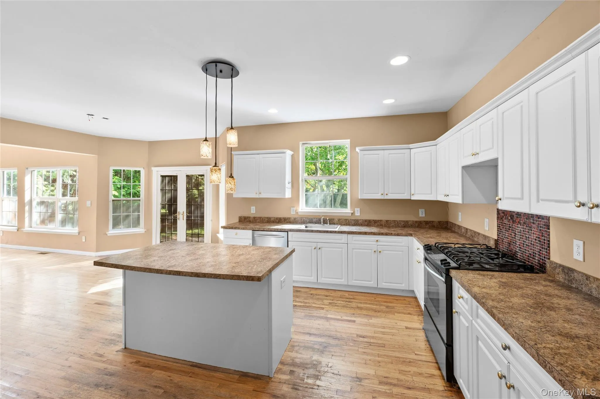 72 Sweetgum Lane, Brookhaven, NY, 4 Bedrooms Bedrooms, 9 Rooms Rooms,3 BathroomsBathrooms,Residential,For Rent,Sweetgum,0,1019536 72 Sweetgum Lane, Brookhaven, NY, 4 Bedrooms Bedrooms, 9 Rooms Rooms,3 BathroomsBathrooms,Residential,For Rent,Sweetgum,0,1019536