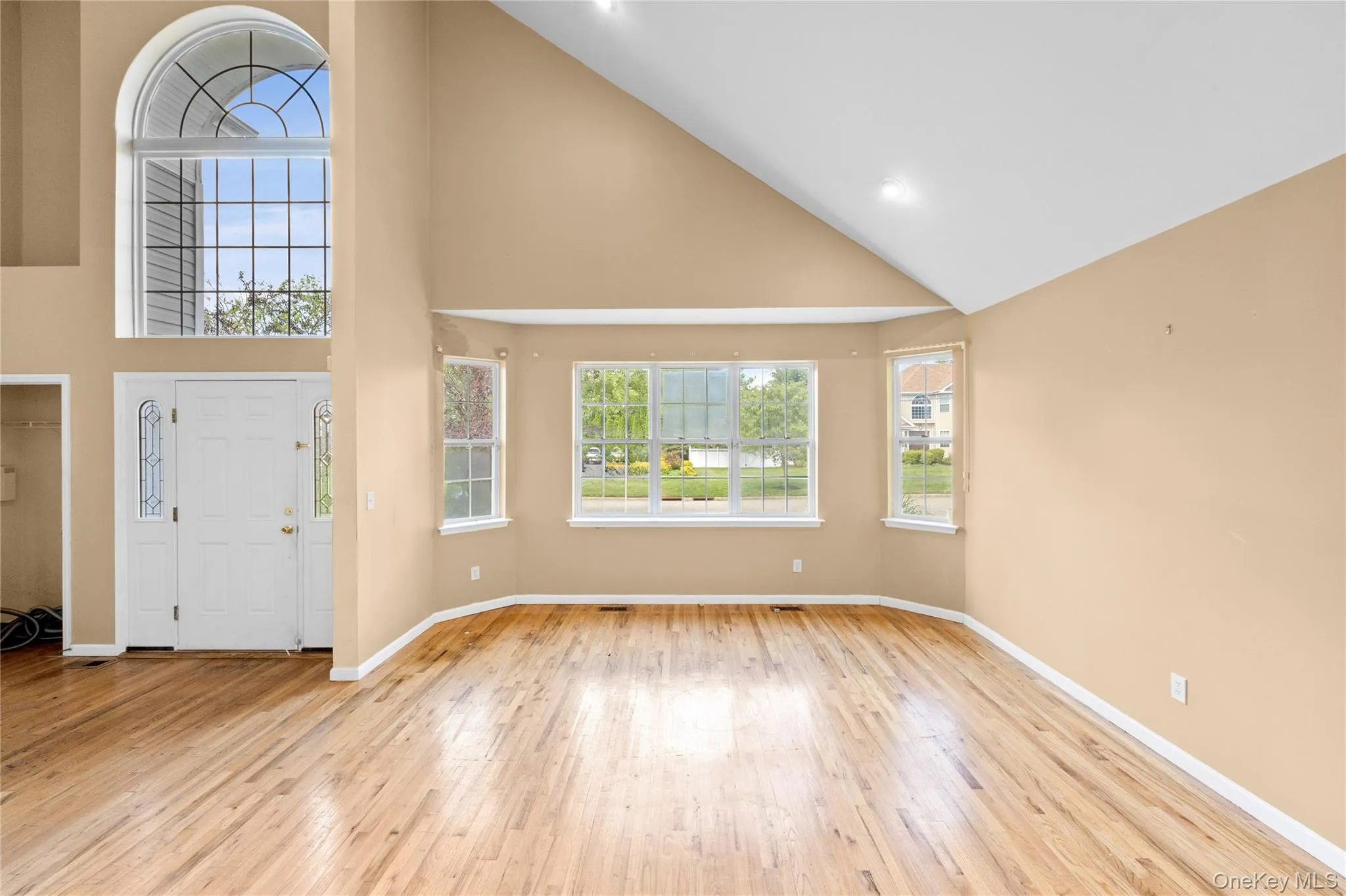 72 Sweetgum Lane, Brookhaven, NY, 4 Bedrooms Bedrooms, 9 Rooms Rooms,3 BathroomsBathrooms,Residential,For Rent,Sweetgum,0,1019536 72 Sweetgum Lane, Brookhaven, NY, 4 Bedrooms Bedrooms, 9 Rooms Rooms,3 BathroomsBathrooms,Residential,For Rent,Sweetgum,0,1019536