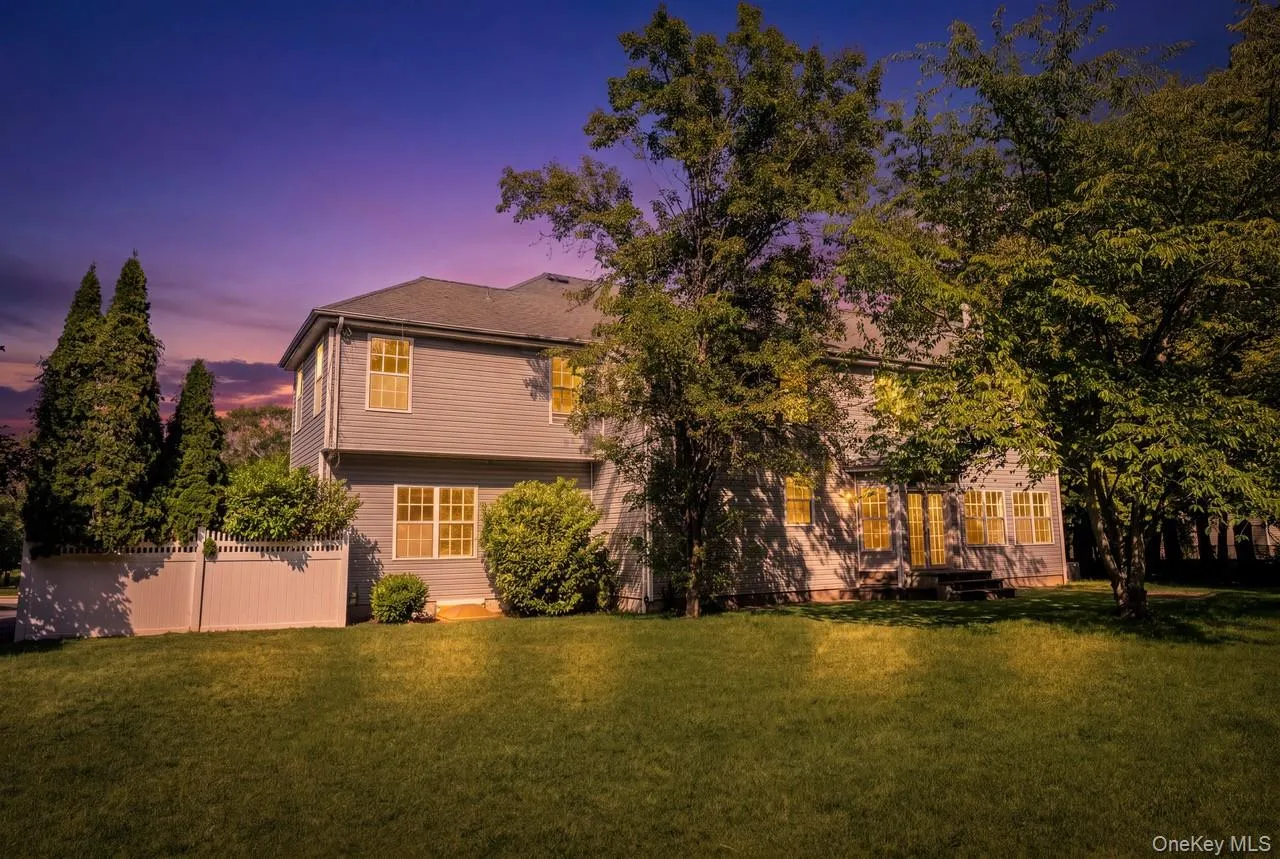72 Sweetgum Lane, Brookhaven, NY, 4 Bedrooms Bedrooms, 9 Rooms Rooms,3 BathroomsBathrooms,Residential,For Rent,Sweetgum,0,1019536 72 Sweetgum Lane, Brookhaven, NY, 4 Bedrooms Bedrooms, 9 Rooms Rooms,3 BathroomsBathrooms,Residential,For Rent,Sweetgum,0,1019536