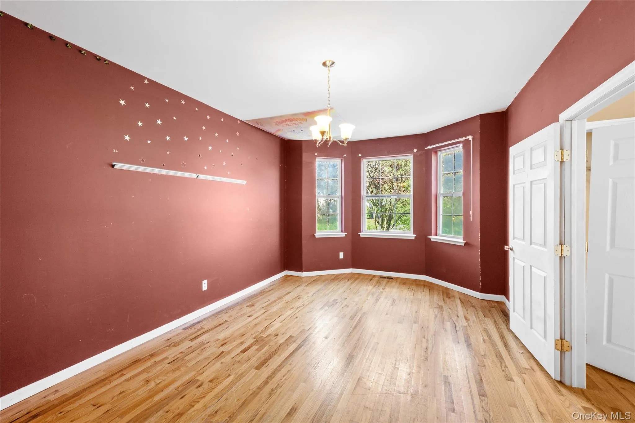 72 Sweetgum Lane, Brookhaven, NY, 4 Bedrooms Bedrooms, 9 Rooms Rooms,3 BathroomsBathrooms,Residential,For Rent,Sweetgum,0,1019536 72 Sweetgum Lane, Brookhaven, NY, 4 Bedrooms Bedrooms, 9 Rooms Rooms,3 BathroomsBathrooms,Residential,For Rent,Sweetgum,0,1019536