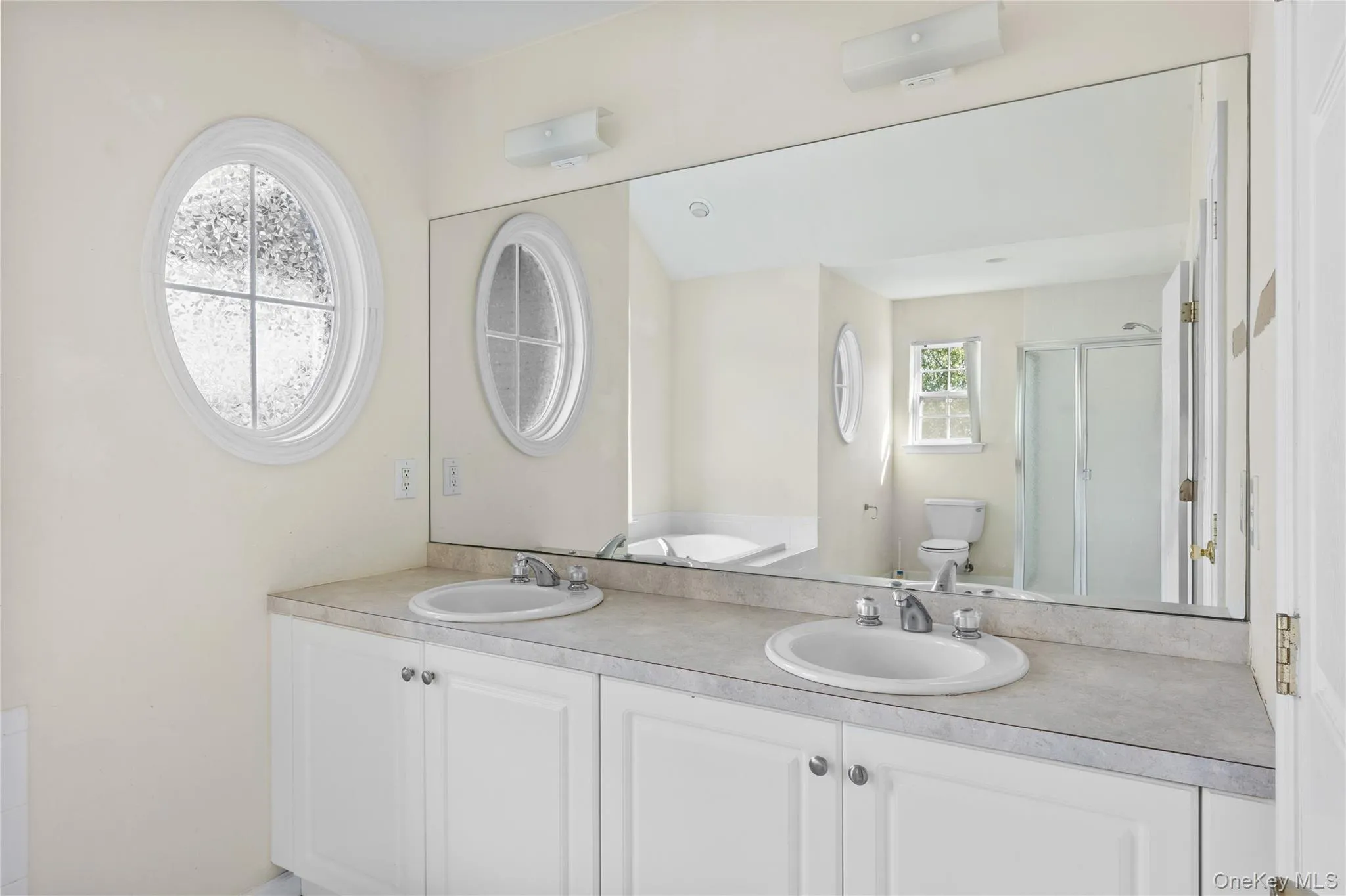 72 Sweetgum Lane, Brookhaven, NY, 4 Bedrooms Bedrooms, 9 Rooms Rooms,3 BathroomsBathrooms,Residential,For Rent,Sweetgum,0,1019536 72 Sweetgum Lane, Brookhaven, NY, 4 Bedrooms Bedrooms, 9 Rooms Rooms,3 BathroomsBathrooms,Residential,For Rent,Sweetgum,0,1019536