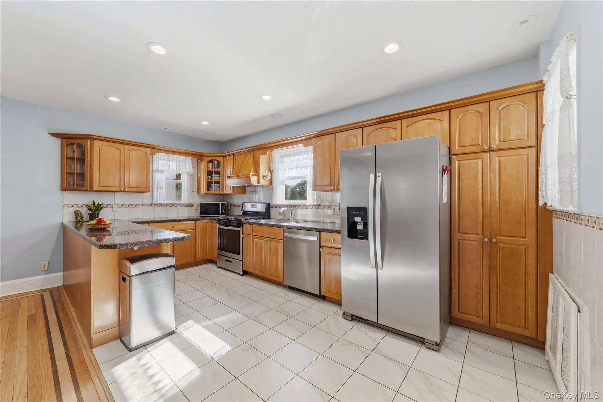 70 First Street, Yonkers, NY, 3 Bedrooms Bedrooms, 11 Rooms Rooms,2 BathroomsBathrooms,Residential,For Rent,First,0,1019539 70 First Street, Yonkers, NY, 3 Bedrooms Bedrooms, 11 Rooms Rooms,2 BathroomsBathrooms,Residential,For Rent,First,0,1019539