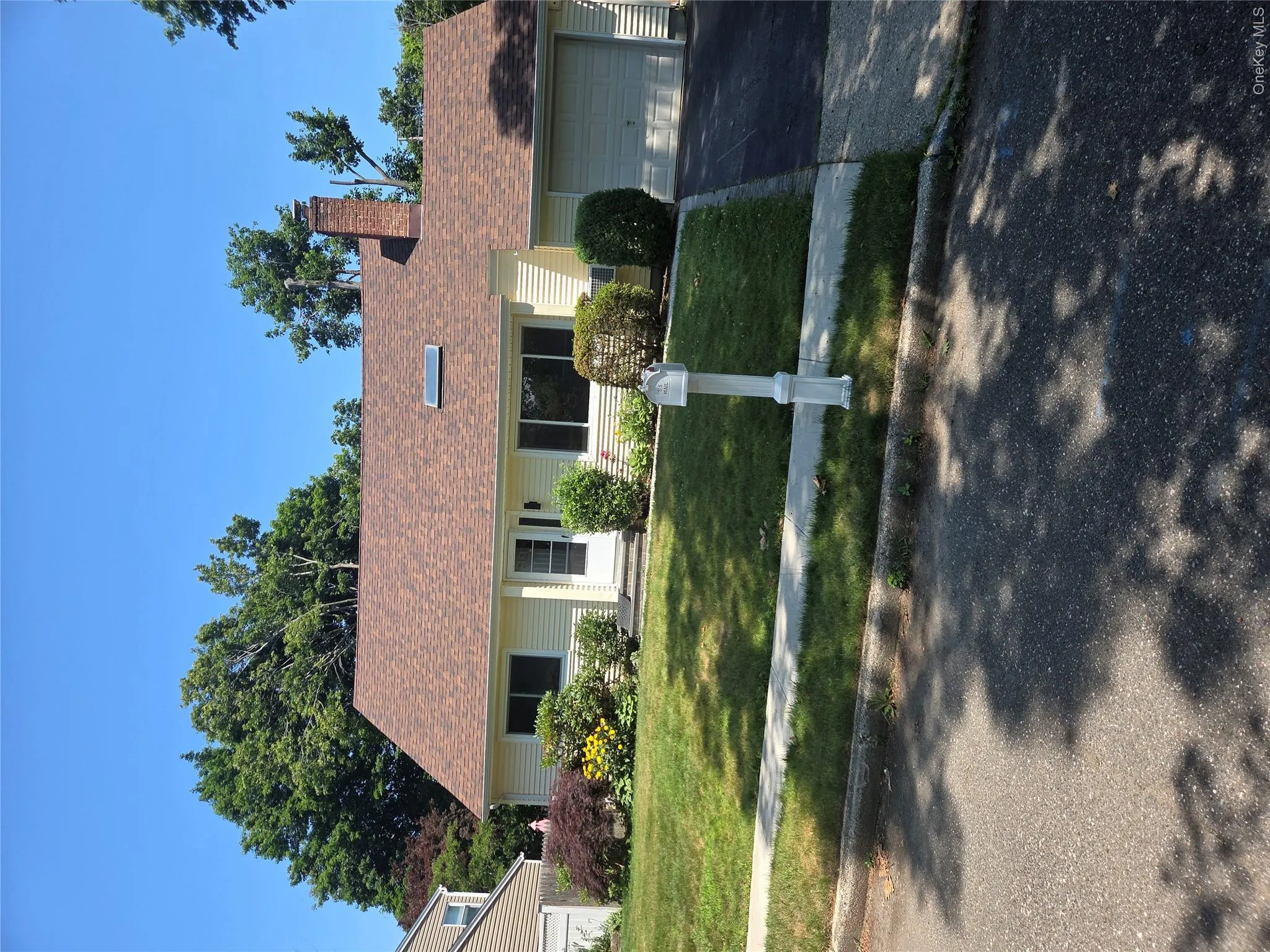 9 Madsen Lane, Huntington, NY, 4 Bedrooms Bedrooms, 8 Rooms Rooms,2 BathroomsBathrooms,Residential Lease,For Rent,Madsen,0,1019540 9 Madsen Lane, Huntington, NY, 4 Bedrooms Bedrooms, 8 Rooms Rooms,2 BathroomsBathrooms,Residential Lease,For Rent,Madsen,0,1019540