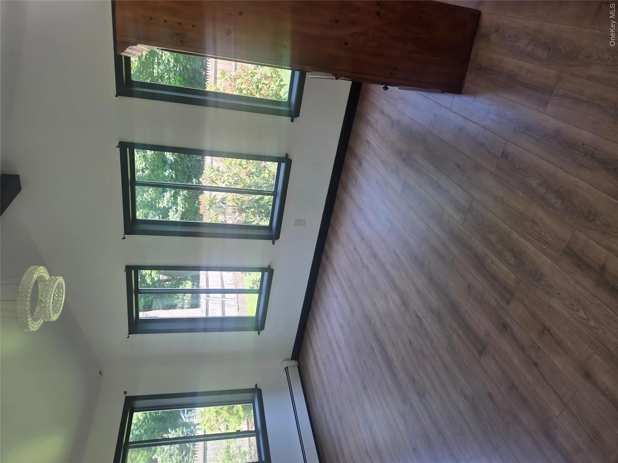 9 Madsen Lane, Huntington, NY, 4 Bedrooms Bedrooms, 8 Rooms Rooms,2 BathroomsBathrooms,Residential Lease,For Rent,Madsen,0,1019540 9 Madsen Lane, Huntington, NY, 4 Bedrooms Bedrooms, 8 Rooms Rooms,2 BathroomsBathrooms,Residential Lease,For Rent,Madsen,0,1019540