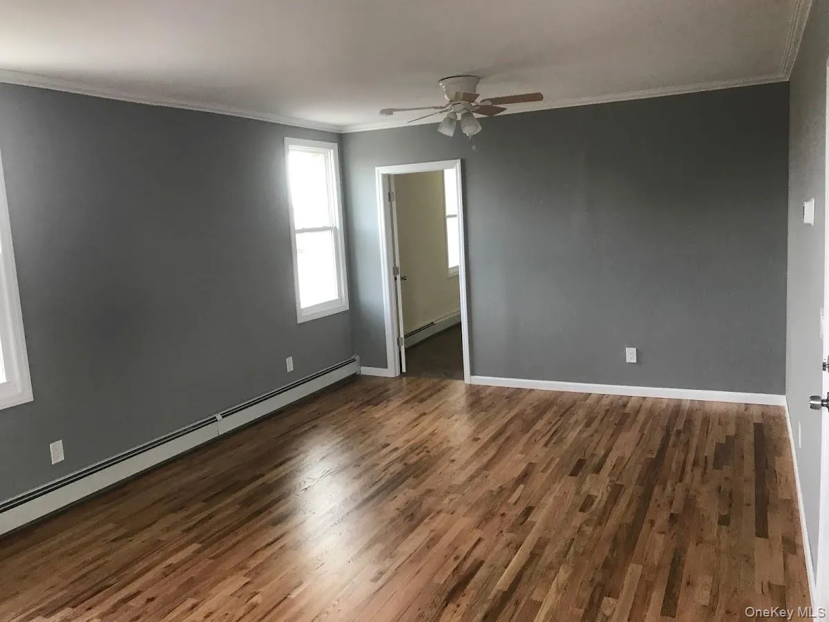 236 Montauk Highway, Babylon, NY, 1 Bedroom Bedrooms, 3 Rooms Rooms,1 BathroomBathrooms,Residential Lease,For Rent,Montauk,0,1019543 236 Montauk Highway, Babylon, NY, 1 Bedroom Bedrooms, 3 Rooms Rooms,1 BathroomBathrooms,Residential Lease,For Rent,Montauk,0,1019543