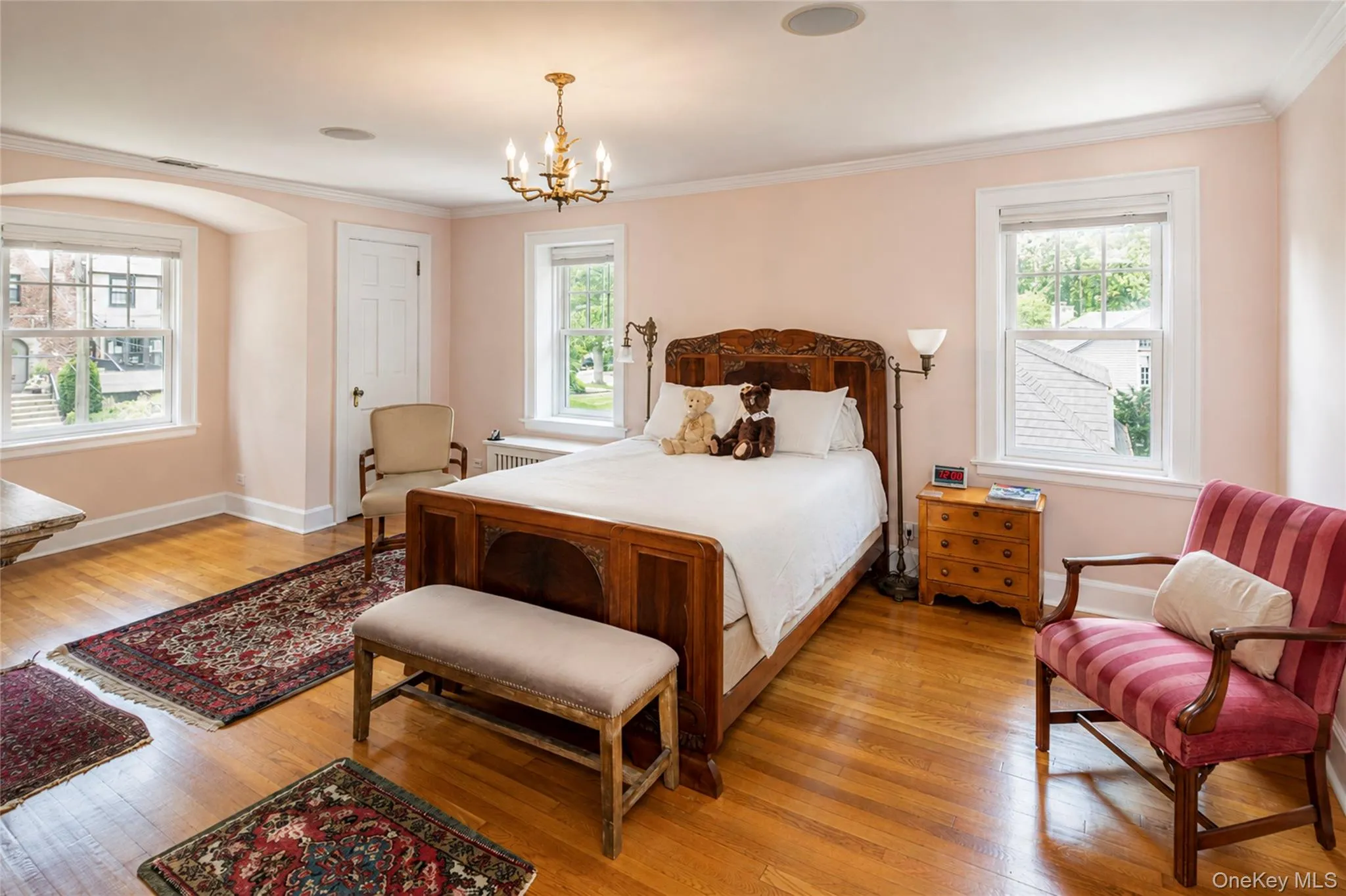 190 Douglas Place, Mount Vernon, NY, 5 Bedrooms Bedrooms, 12 Rooms Rooms,3 BathroomsBathrooms,Residential,For Rent,Douglas,0,1019544 190 Douglas Place, Mount Vernon, NY, 5 Bedrooms Bedrooms, 12 Rooms Rooms,3 BathroomsBathrooms,Residential,For Rent,Douglas,0,1019544