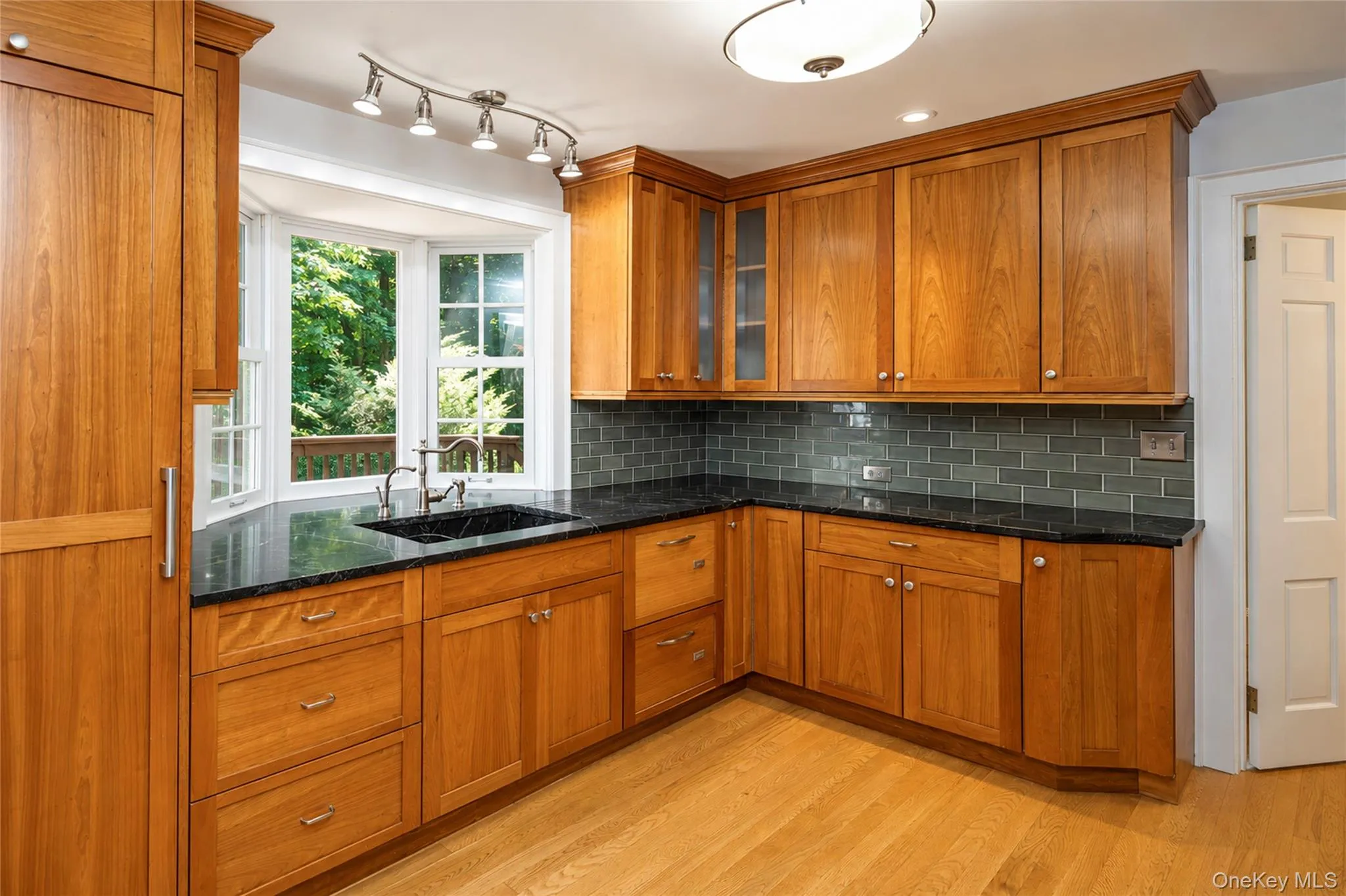 190 Douglas Place, Mount Vernon, NY, 5 Bedrooms Bedrooms, 12 Rooms Rooms,3 BathroomsBathrooms,Residential,For Rent,Douglas,0,1019544 190 Douglas Place, Mount Vernon, NY, 5 Bedrooms Bedrooms, 12 Rooms Rooms,3 BathroomsBathrooms,Residential,For Rent,Douglas,0,1019544