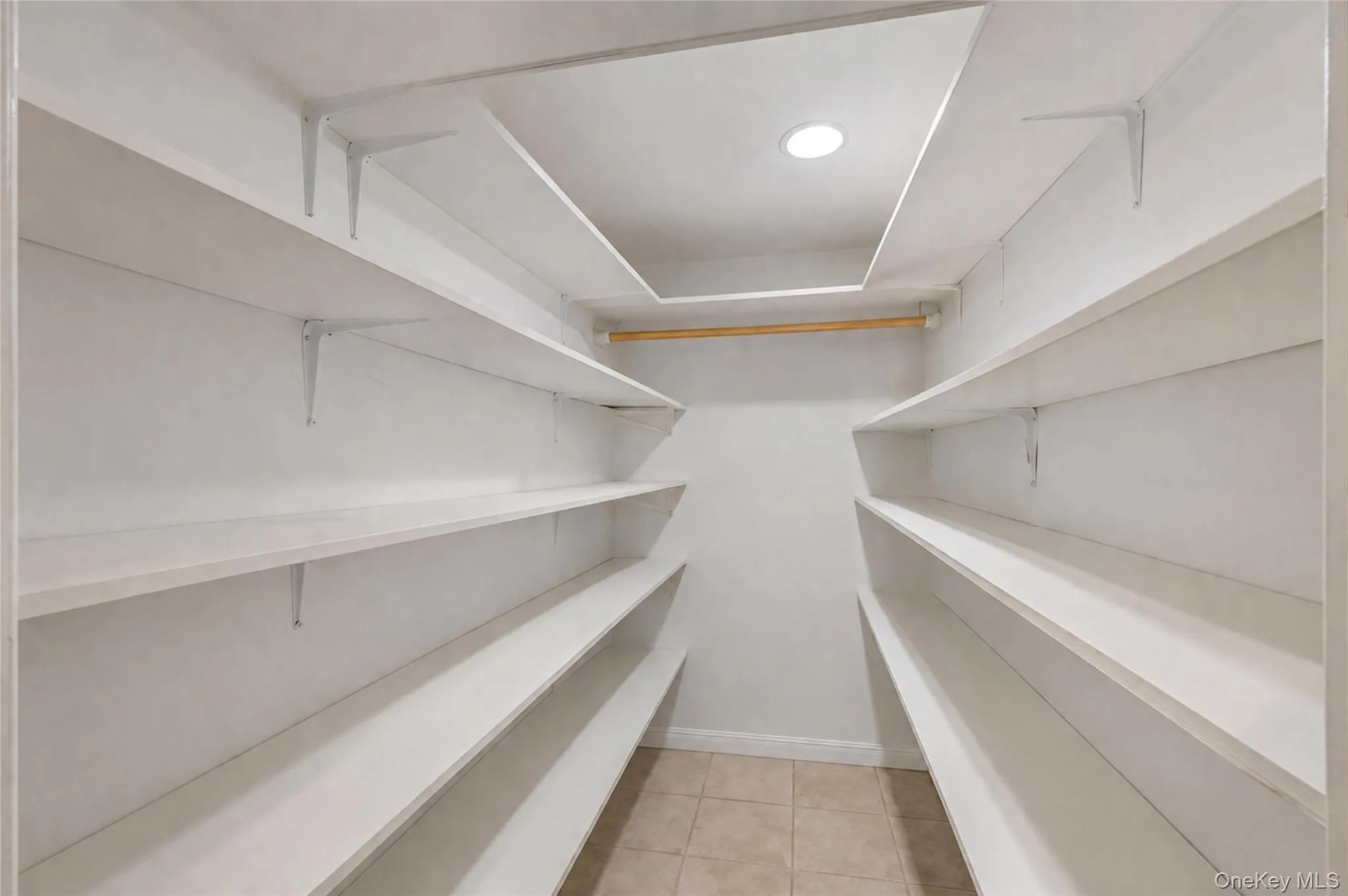 374 Rockaway Parkway, Hempstead, NY, 4 Bedrooms Bedrooms, 8 Rooms Rooms,2 BathroomsBathrooms,Residential,For Rent,Rockaway,0,1019546 374 Rockaway Parkway, Hempstead, NY, 4 Bedrooms Bedrooms, 8 Rooms Rooms,2 BathroomsBathrooms,Residential,For Rent,Rockaway,0,1019546