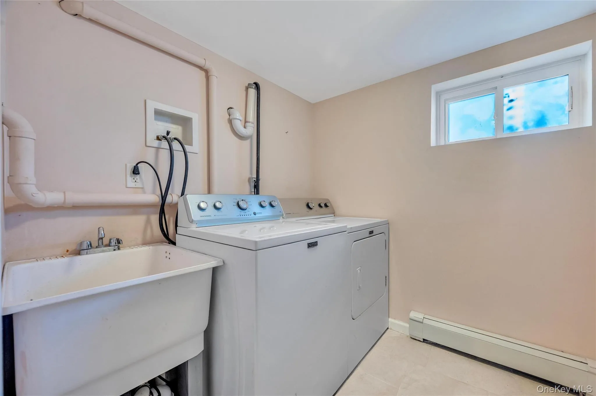 374 Rockaway Parkway, Hempstead, NY, 4 Bedrooms Bedrooms, 8 Rooms Rooms,2 BathroomsBathrooms,Residential,For Rent,Rockaway,0,1019546 374 Rockaway Parkway, Hempstead, NY, 4 Bedrooms Bedrooms, 8 Rooms Rooms,2 BathroomsBathrooms,Residential,For Rent,Rockaway,0,1019546