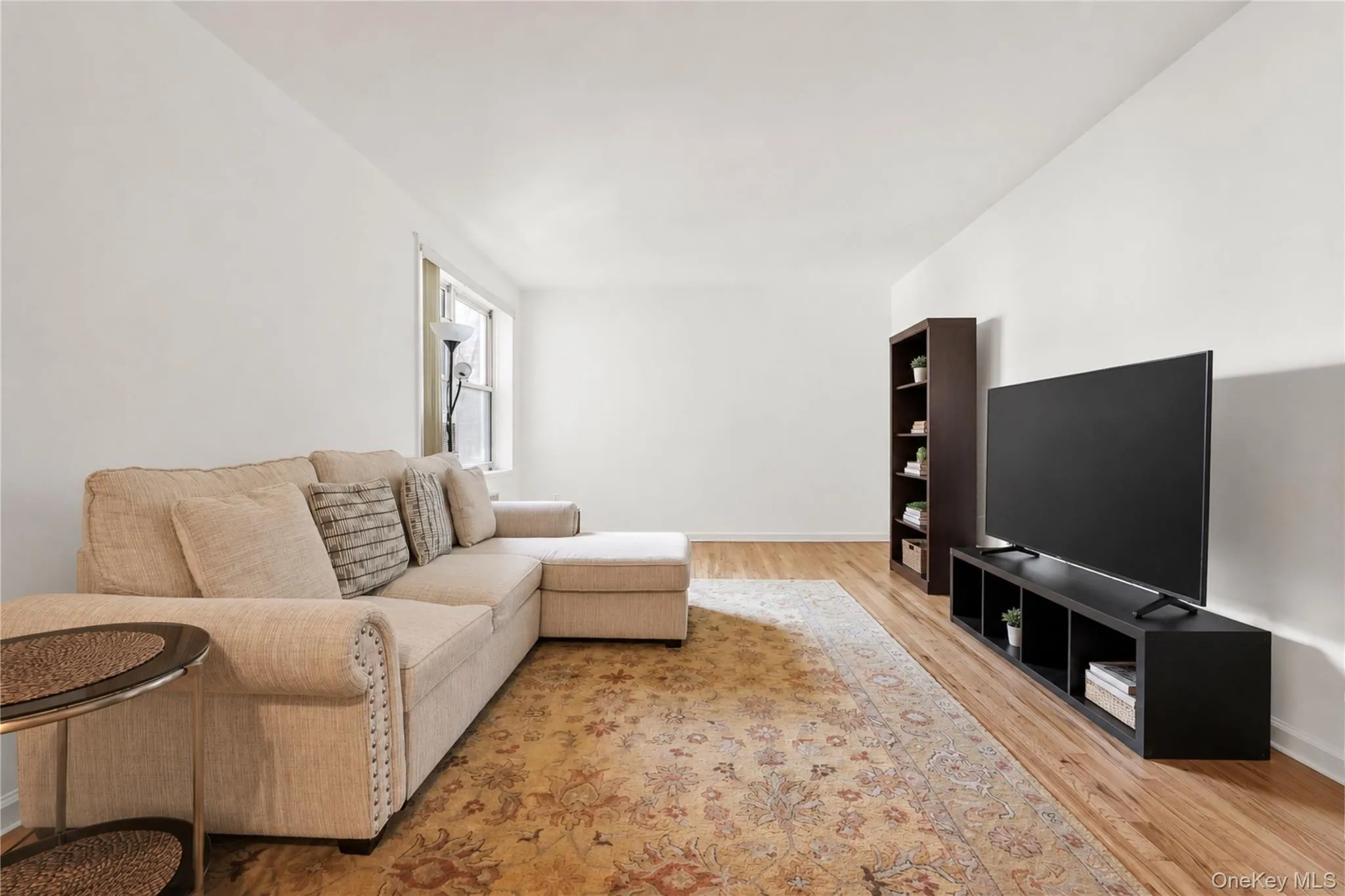 26-21 Union Street, New York, NY, 2 Bedrooms Bedrooms, 5 Rooms Rooms,1 BathroomBathrooms,Residential,For Rent,Union,0,1019547 26-21 Union Street, New York, NY, 2 Bedrooms Bedrooms, 5 Rooms Rooms,1 BathroomBathrooms,Residential,For Rent,Union,0,1019547