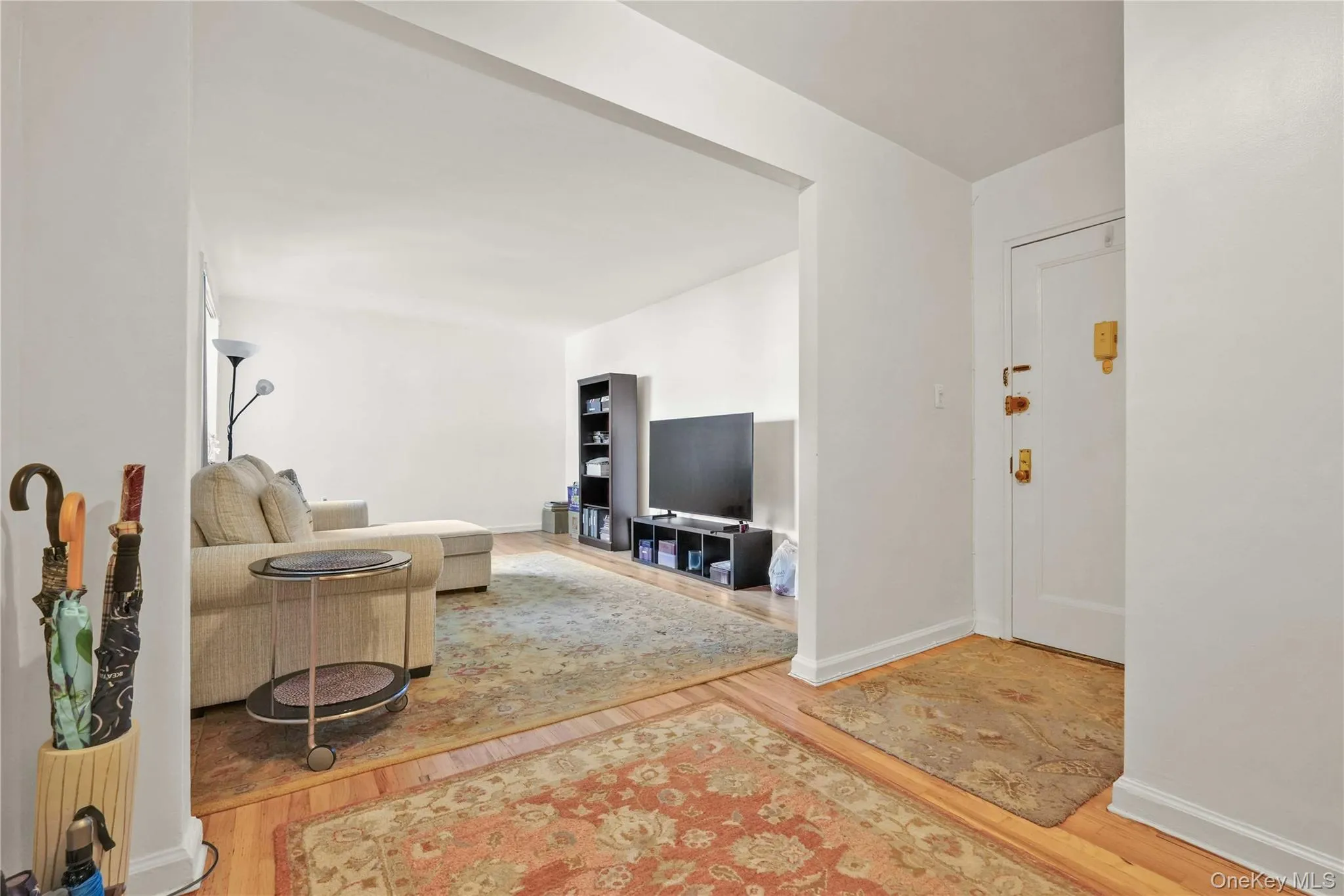 26-21 Union Street, New York, NY, 2 Bedrooms Bedrooms, 5 Rooms Rooms,1 BathroomBathrooms,Residential,For Rent,Union,0,1019547 26-21 Union Street, New York, NY, 2 Bedrooms Bedrooms, 5 Rooms Rooms,1 BathroomBathrooms,Residential,For Rent,Union,0,1019547