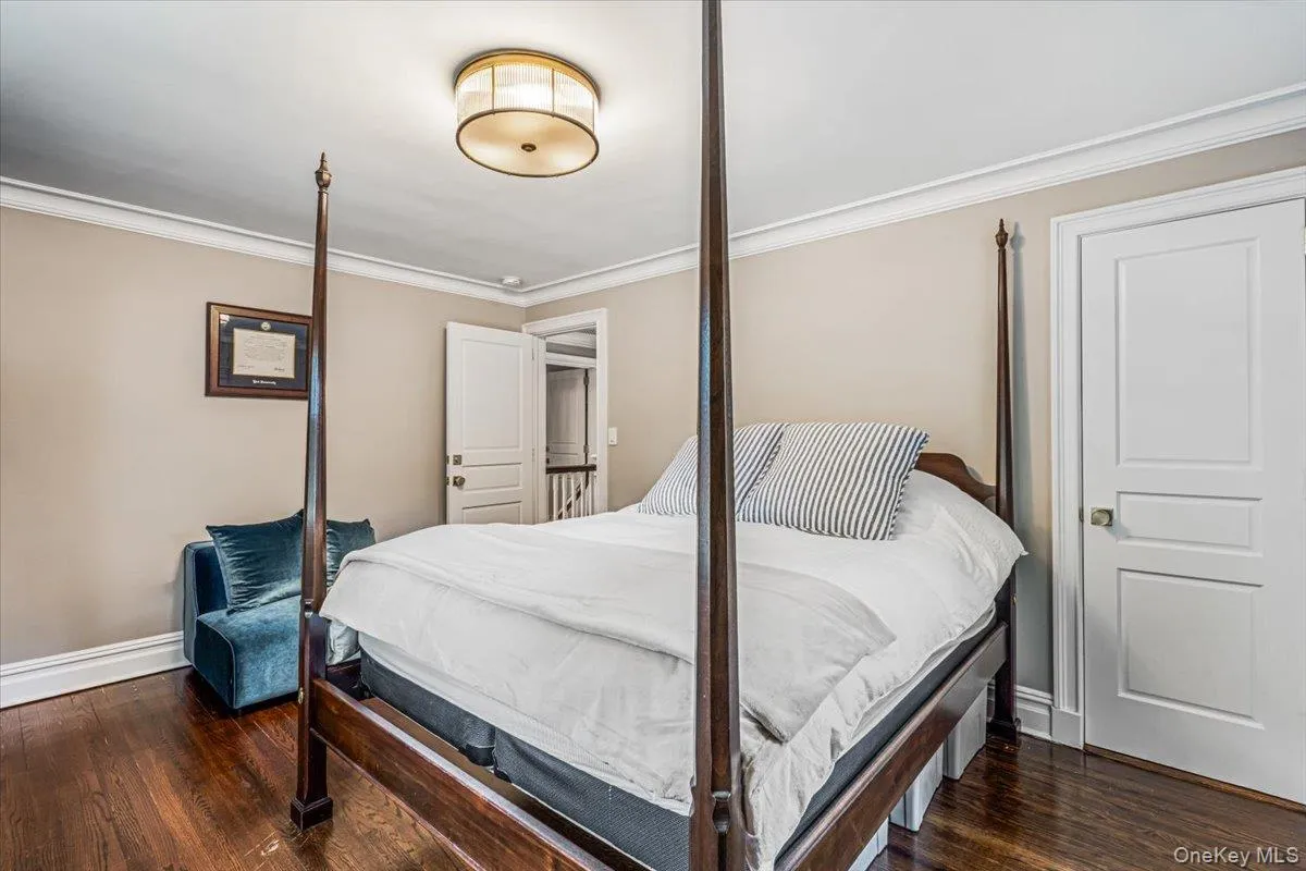 93 Kenwood Road, Hempstead, NY, 3 Bedrooms Bedrooms, 7 Rooms Rooms,2 BathroomsBathrooms,Residential,For Rent,Kenwood,0,1019552 93 Kenwood Road, Hempstead, NY, 3 Bedrooms Bedrooms, 7 Rooms Rooms,2 BathroomsBathrooms,Residential,For Rent,Kenwood,0,1019552