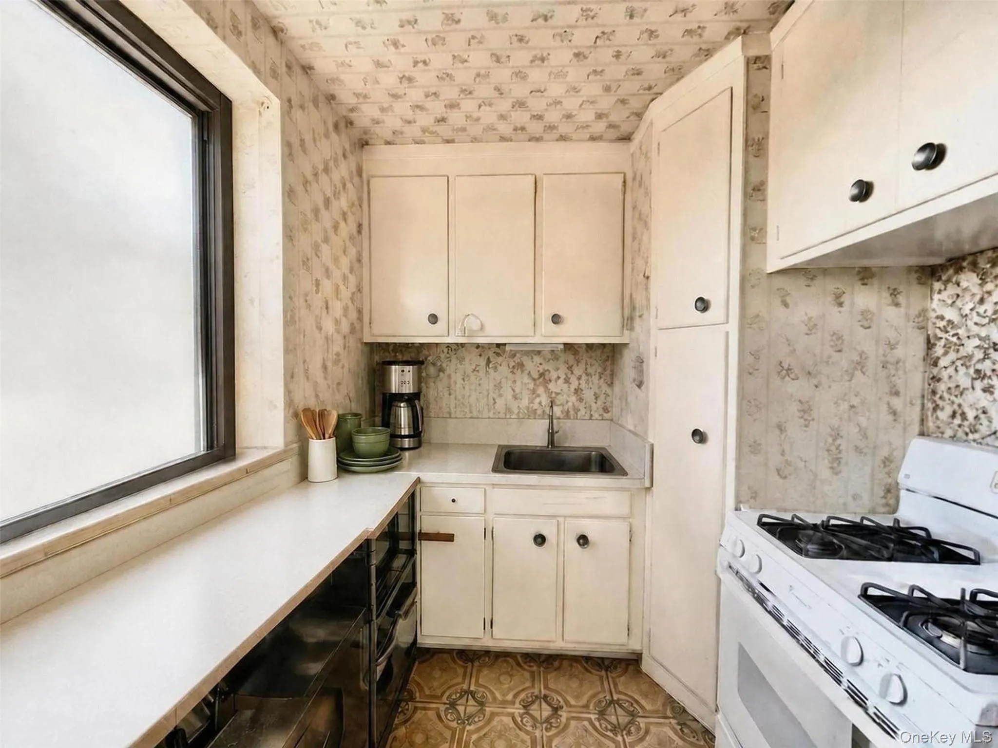 26-26 141 Street, New York, NY, 2 Bedrooms Bedrooms, 5 Rooms Rooms,1 BathroomBathrooms,Residential,For Rent,141,0,1019556 26-26 141 Street, New York, NY, 2 Bedrooms Bedrooms, 5 Rooms Rooms,1 BathroomBathrooms,Residential,For Rent,141,0,1019556