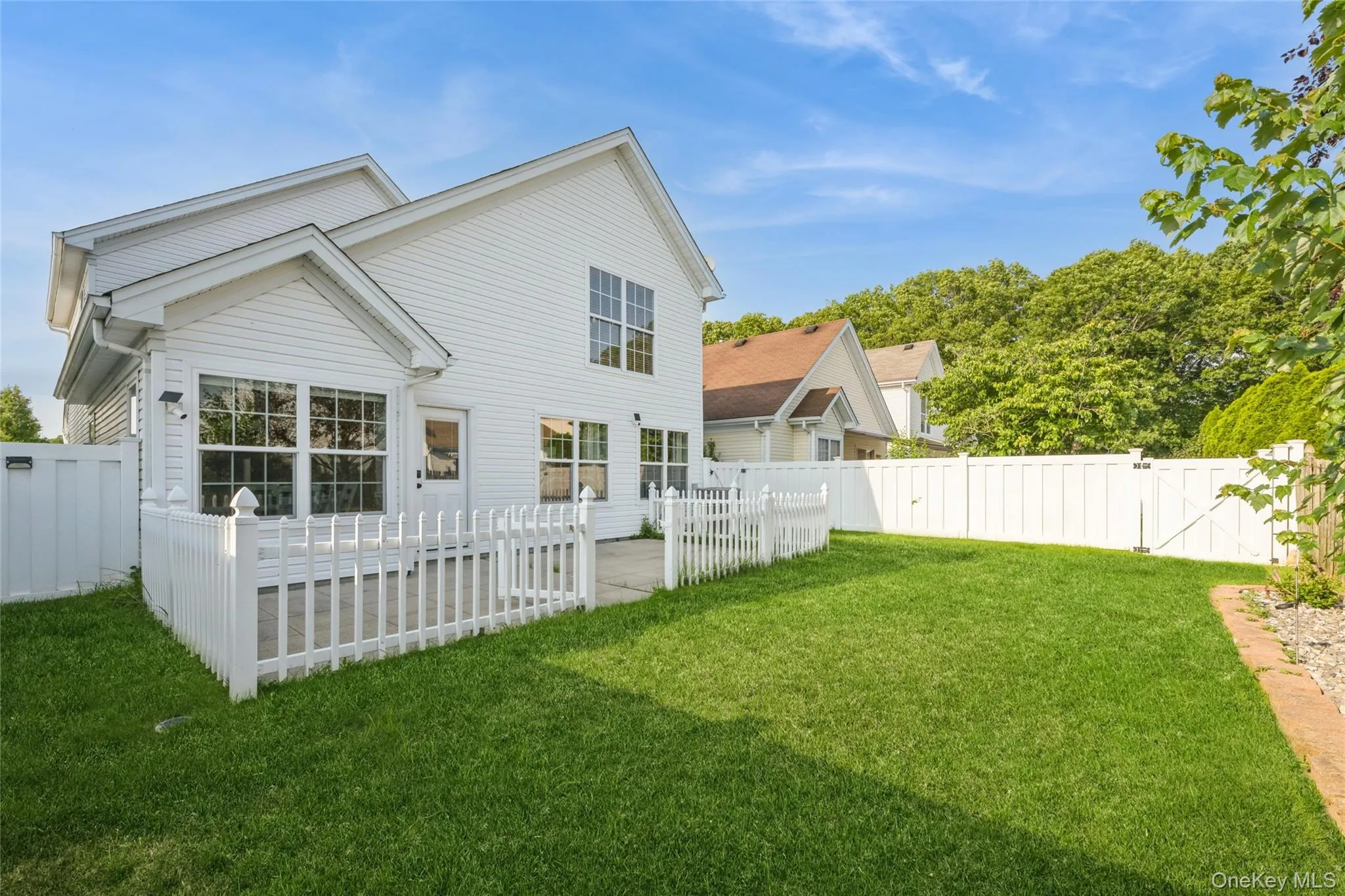8 Jennifer Lane, Brookhaven, NY, 3 Bedrooms Bedrooms, 7 Rooms Rooms,2 BathroomsBathrooms,Residential,For Rent,Jennifer,0,1019561 8 Jennifer Lane, Brookhaven, NY, 3 Bedrooms Bedrooms, 7 Rooms Rooms,2 BathroomsBathrooms,Residential,For Rent,Jennifer,0,1019561