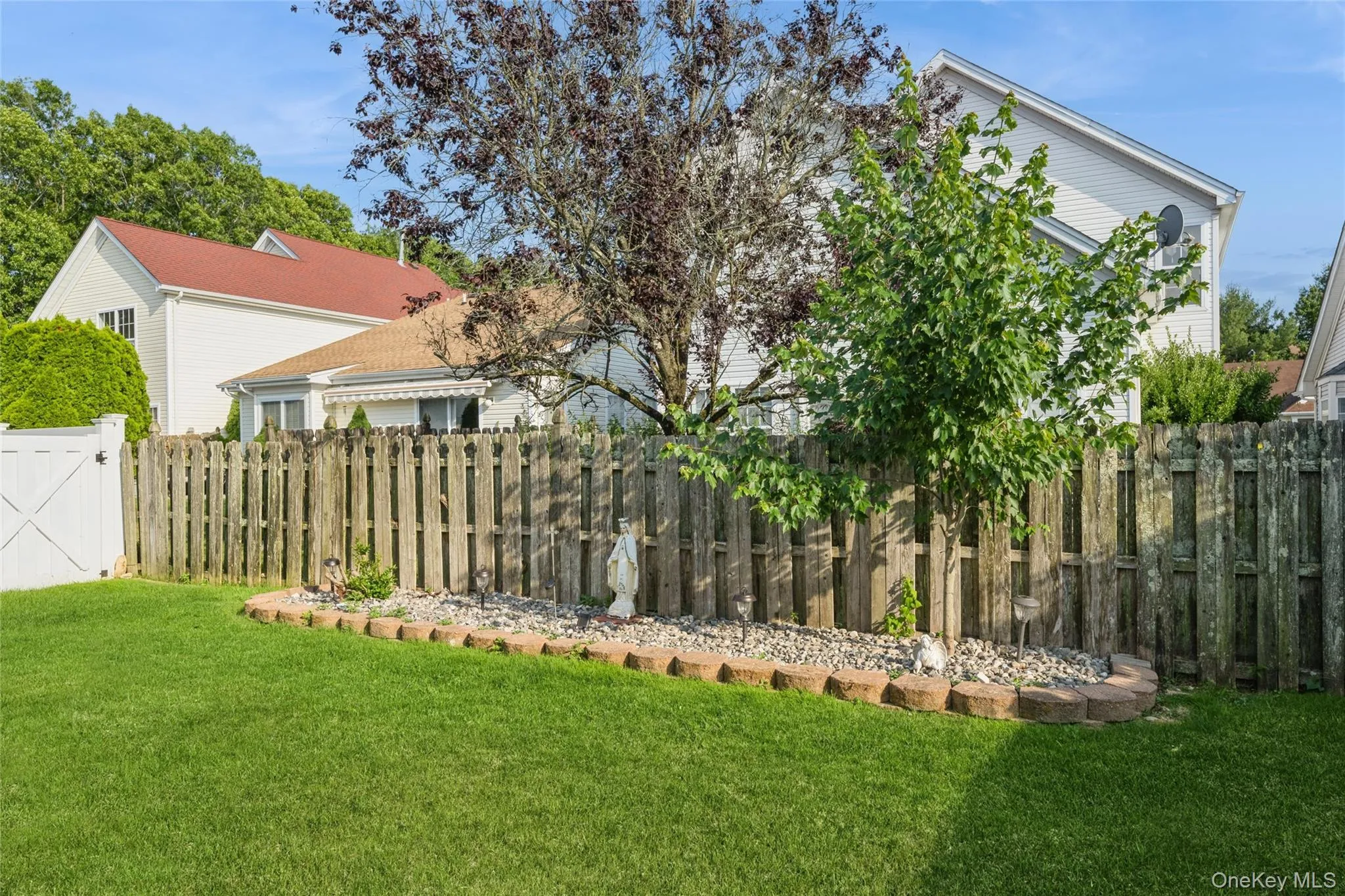 8 Jennifer Lane, Brookhaven, NY, 3 Bedrooms Bedrooms, 7 Rooms Rooms,2 BathroomsBathrooms,Residential,For Rent,Jennifer,0,1019561 8 Jennifer Lane, Brookhaven, NY, 3 Bedrooms Bedrooms, 7 Rooms Rooms,2 BathroomsBathrooms,Residential,For Rent,Jennifer,0,1019561