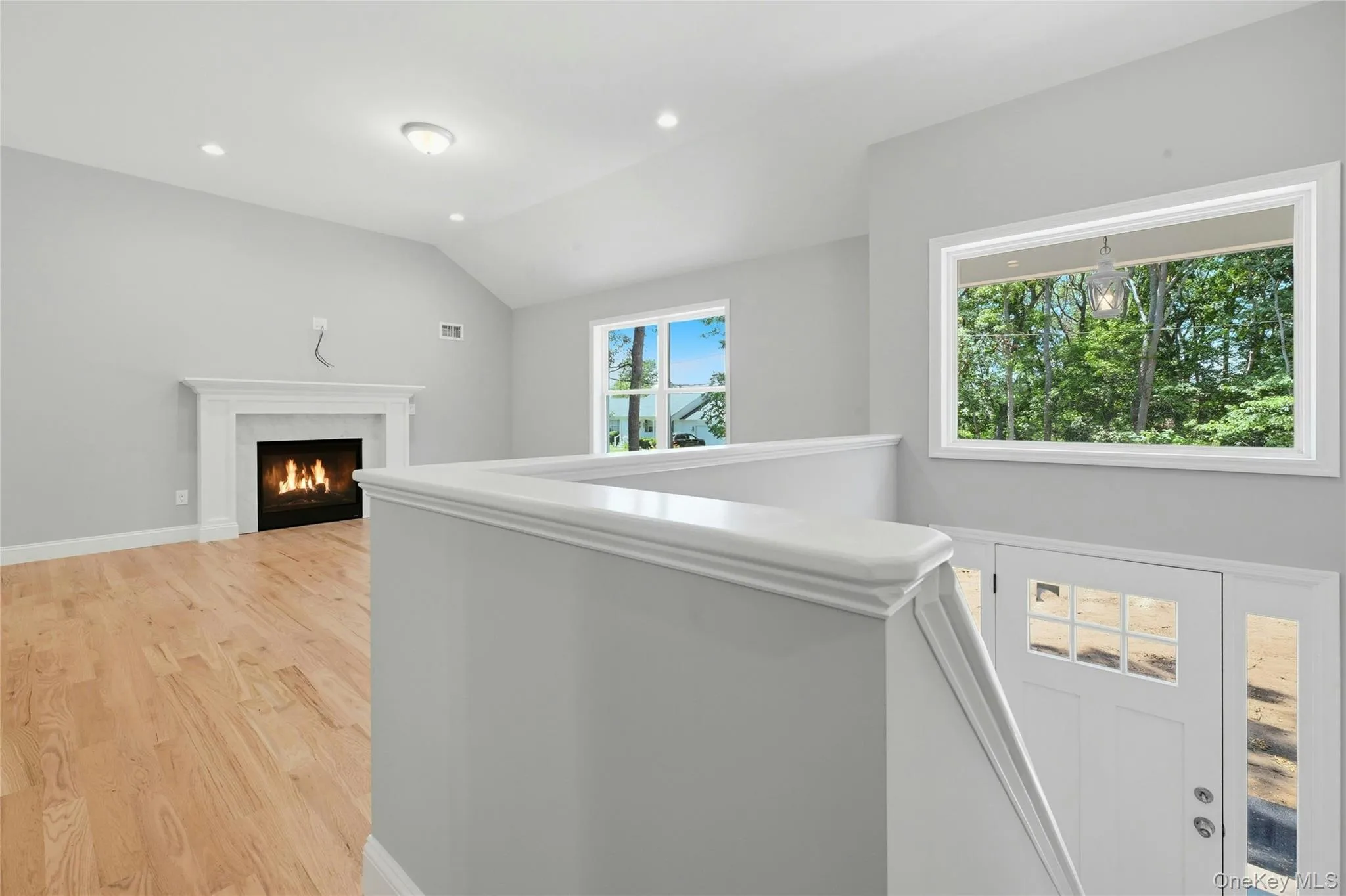 37 2nd Street, Brookhaven, NY, 4 Bedrooms Bedrooms, 6 Rooms Rooms,3 BathroomsBathrooms,Residential,For Rent,2nd,0,1019562 37 2nd Street, Brookhaven, NY, 4 Bedrooms Bedrooms, 6 Rooms Rooms,3 BathroomsBathrooms,Residential,For Rent,2nd,0,1019562