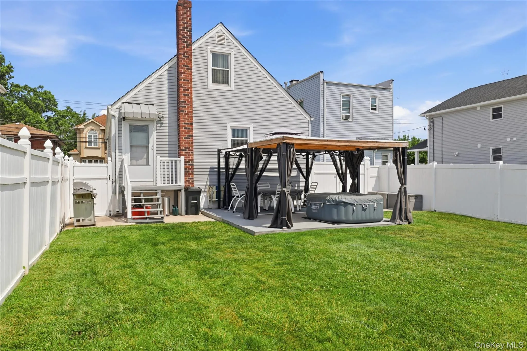 64 Lehrer Avenue, Hempstead, NY, 4 Bedrooms Bedrooms, 6 Rooms Rooms,1 BathroomBathrooms,Residential,For Rent,Lehrer,0,1019565 64 Lehrer Avenue, Hempstead, NY, 4 Bedrooms Bedrooms, 6 Rooms Rooms,1 BathroomBathrooms,Residential,For Rent,Lehrer,0,1019565
