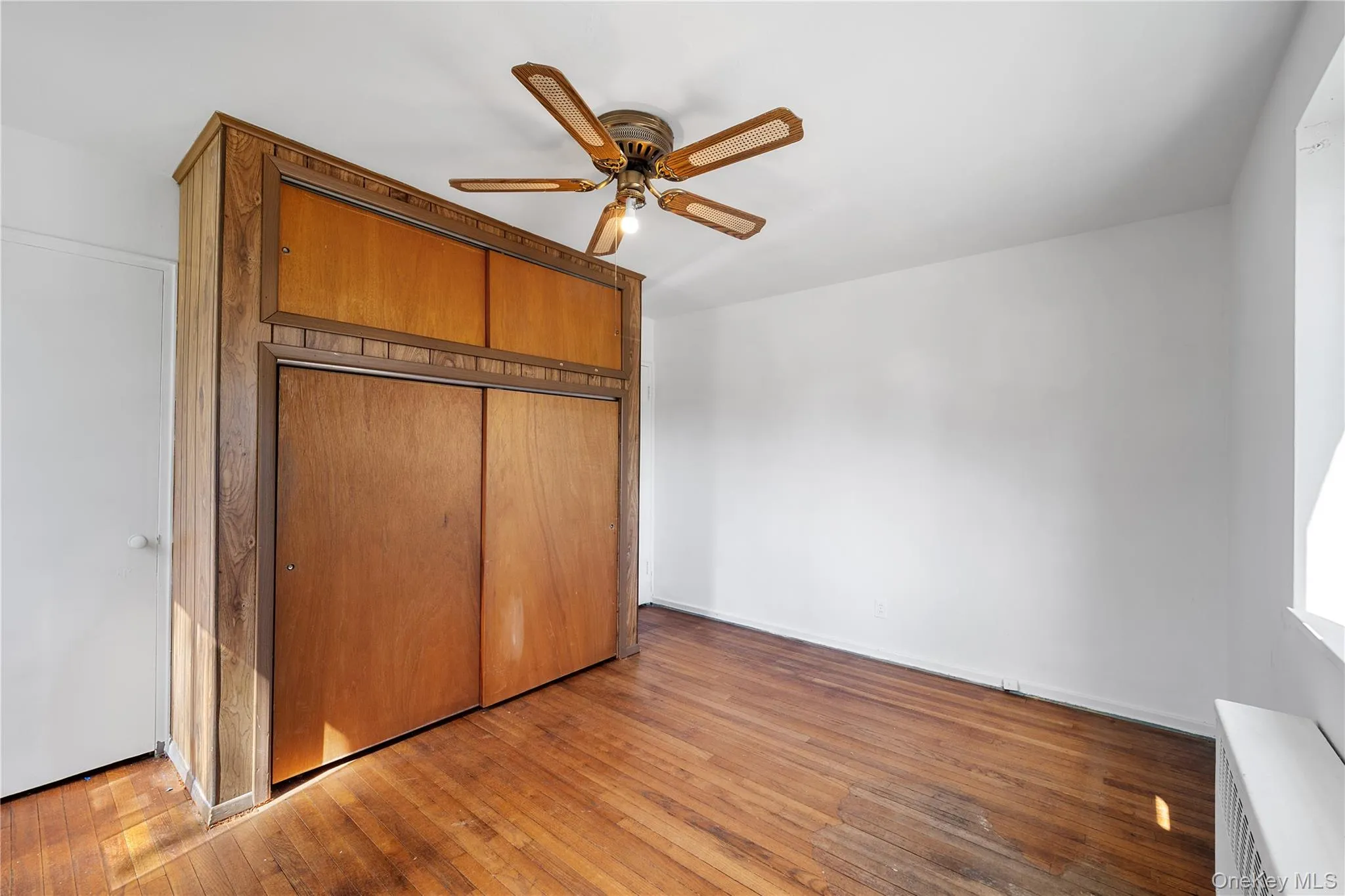 227-23 Hillside Avenue, New York, NY, 2 Bedrooms Bedrooms, 5 Rooms Rooms,1 BathroomBathrooms,Residential,For Rent,Hillside,0,1019569 227-23 Hillside Avenue, New York, NY, 2 Bedrooms Bedrooms, 5 Rooms Rooms,1 BathroomBathrooms,Residential,For Rent,Hillside,0,1019569