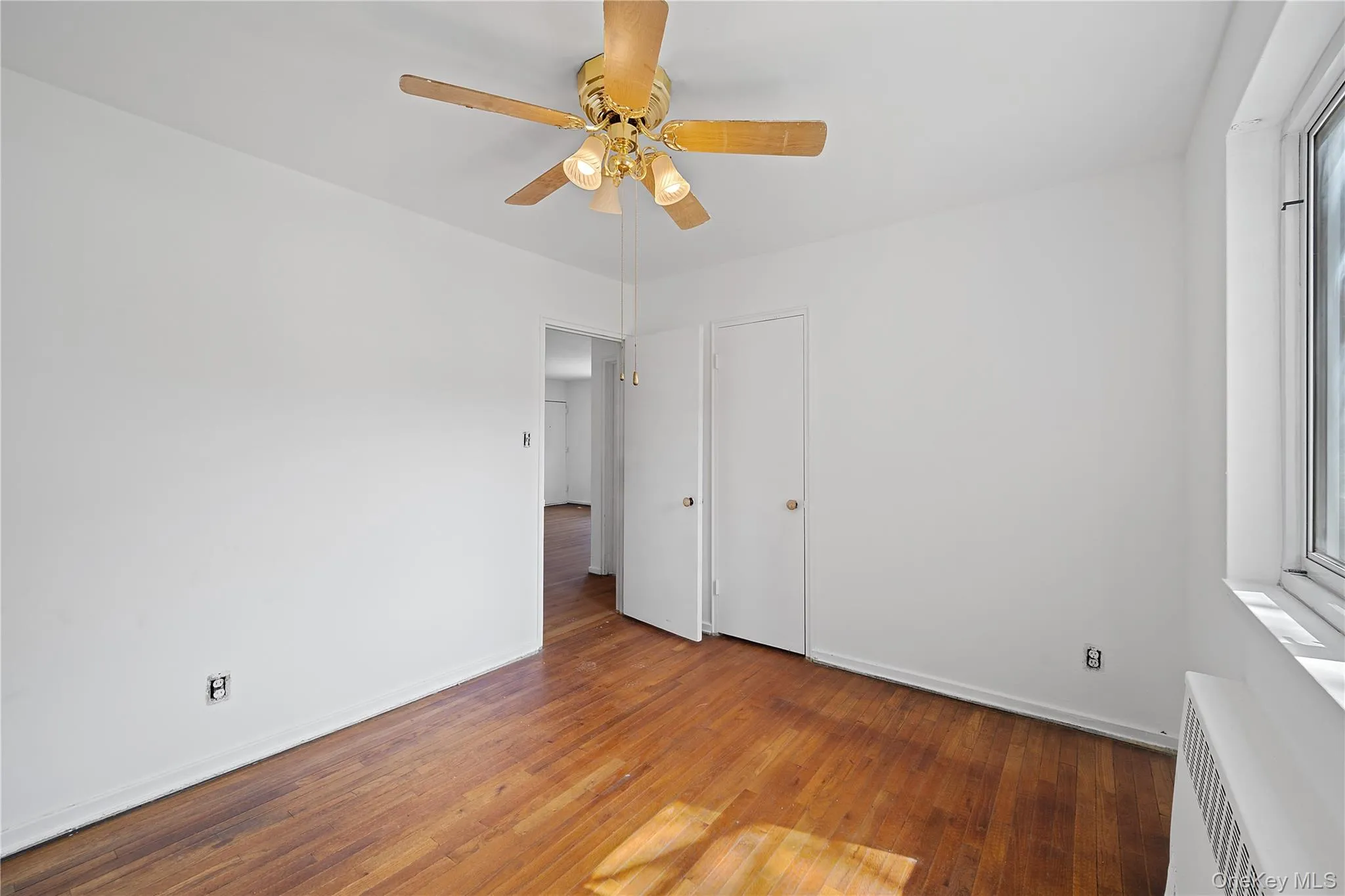 227-23 Hillside Avenue, New York, NY, 2 Bedrooms Bedrooms, 5 Rooms Rooms,1 BathroomBathrooms,Residential,For Rent,Hillside,0,1019569 227-23 Hillside Avenue, New York, NY, 2 Bedrooms Bedrooms, 5 Rooms Rooms,1 BathroomBathrooms,Residential,For Rent,Hillside,0,1019569
