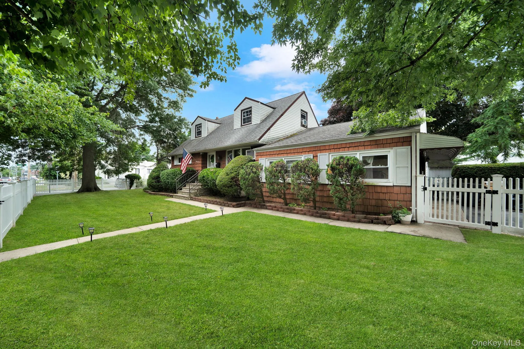 1582 Bellmore Road, Hempstead, NY, 4 Bedrooms Bedrooms, 8 Rooms Rooms,2 BathroomsBathrooms,Residential,For Rent,Bellmore,0,1019573 1582 Bellmore Road, Hempstead, NY, 4 Bedrooms Bedrooms, 8 Rooms Rooms,2 BathroomsBathrooms,Residential,For Rent,Bellmore,0,1019573