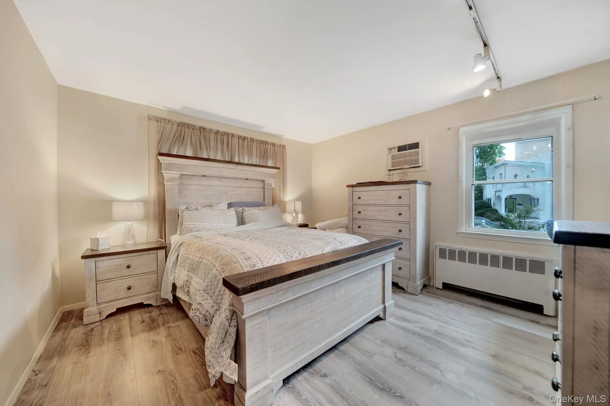1582 Bellmore Road, Hempstead, NY, 4 Bedrooms Bedrooms, 8 Rooms Rooms,2 BathroomsBathrooms,Residential,For Rent,Bellmore,0,1019573 1582 Bellmore Road, Hempstead, NY, 4 Bedrooms Bedrooms, 8 Rooms Rooms,2 BathroomsBathrooms,Residential,For Rent,Bellmore,0,1019573
