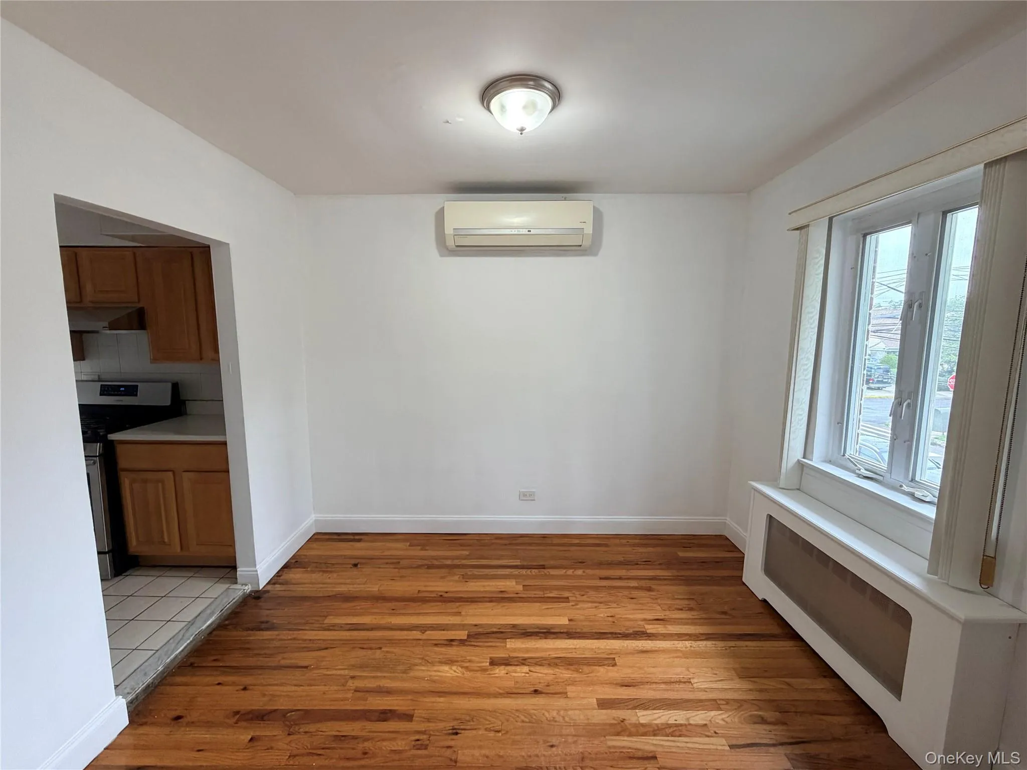 20208 46th Road, New York, NY, 3 Bedrooms Bedrooms, 5 Rooms Rooms,1 BathroomBathrooms,Residential Lease,For Rent,46th,0,1019579 20208 46th Road, New York, NY, 3 Bedrooms Bedrooms, 5 Rooms Rooms,1 BathroomBathrooms,Residential Lease,For Rent,46th,0,1019579