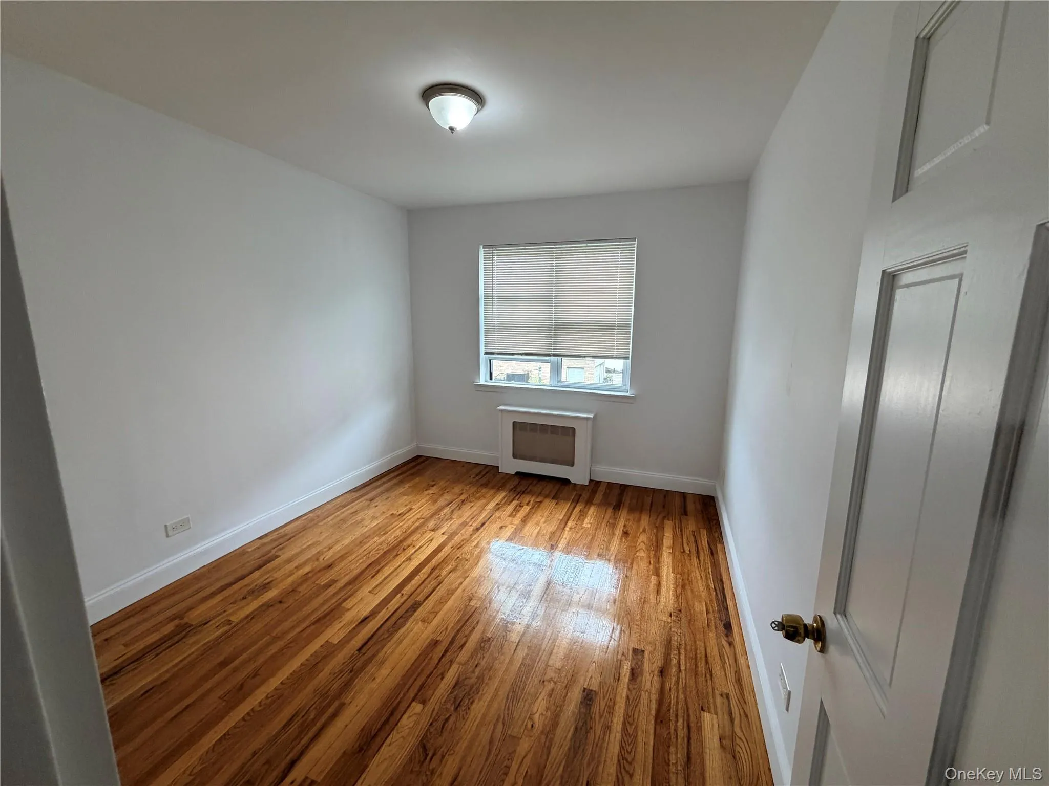 20208 46th Road, New York, NY, 3 Bedrooms Bedrooms, 5 Rooms Rooms,1 BathroomBathrooms,Residential Lease,For Rent,46th,0,1019579 20208 46th Road, New York, NY, 3 Bedrooms Bedrooms, 5 Rooms Rooms,1 BathroomBathrooms,Residential Lease,For Rent,46th,0,1019579