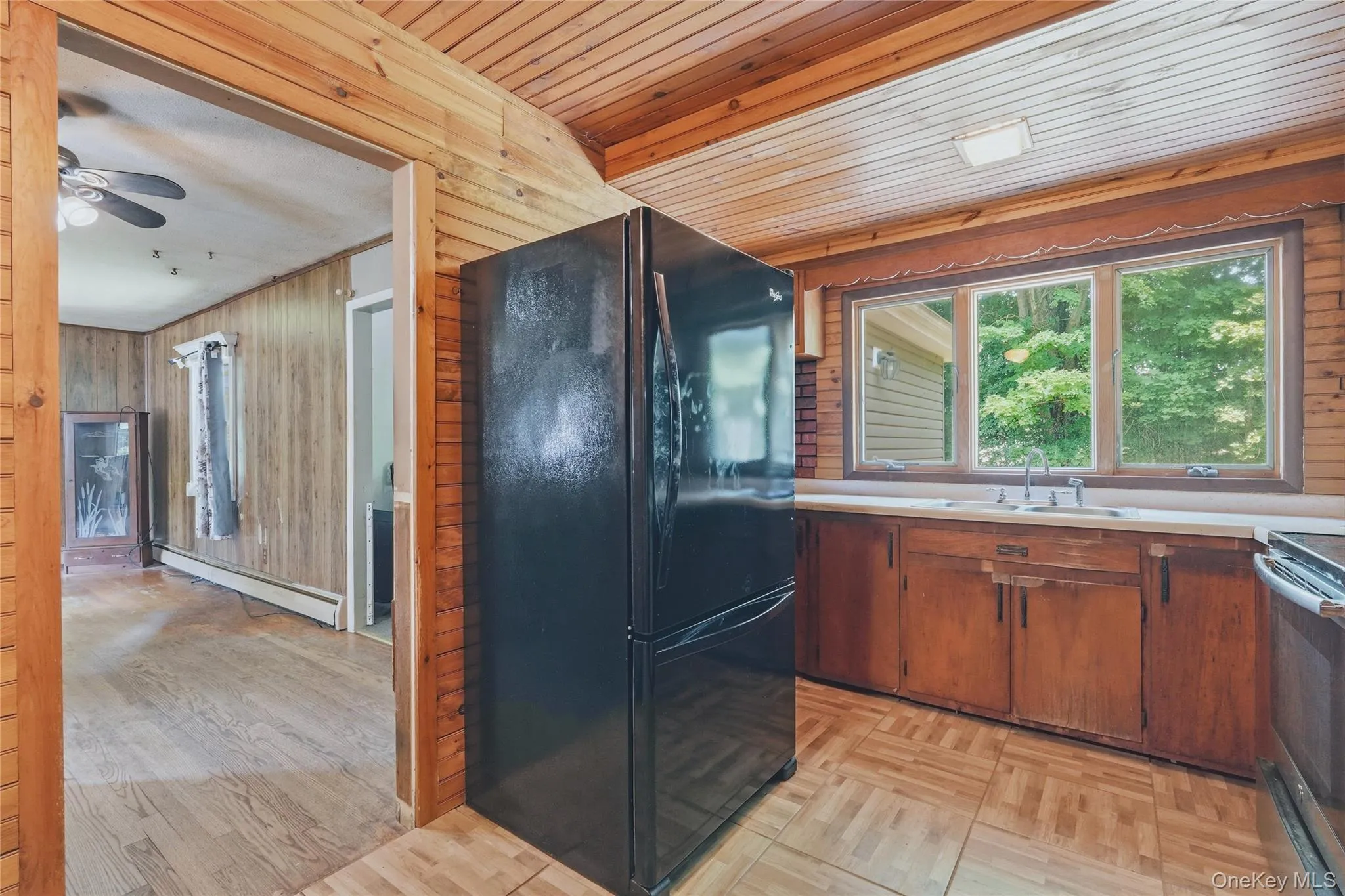 Refrigerator Refrigerator