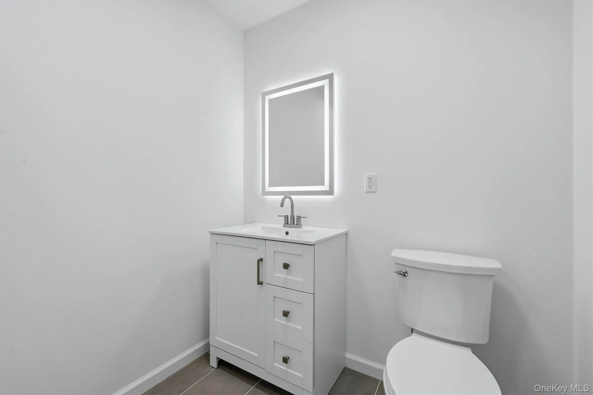 8 Green Road, New Windsor, NY, 5 Bedrooms Bedrooms, 12 Rooms Rooms,2 BathroomsBathrooms,Residential,For Rent,Green,0,1019581 8 Green Road, New Windsor, NY, 5 Bedrooms Bedrooms, 12 Rooms Rooms,2 BathroomsBathrooms,Residential,For Rent,Green,0,1019581