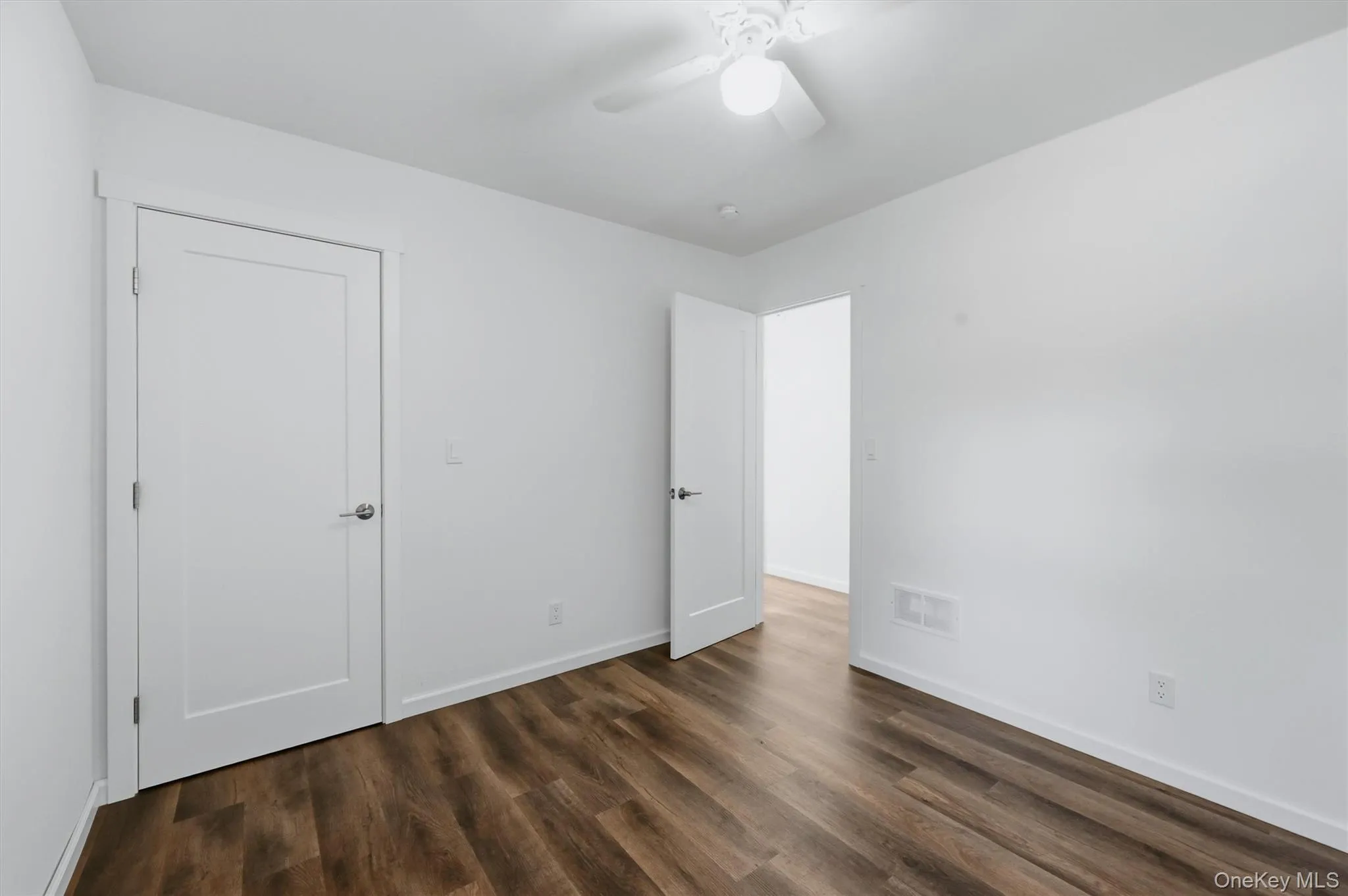 8 Green Road, New Windsor, NY, 5 Bedrooms Bedrooms, 12 Rooms Rooms,2 BathroomsBathrooms,Residential,For Rent,Green,0,1019581 8 Green Road, New Windsor, NY, 5 Bedrooms Bedrooms, 12 Rooms Rooms,2 BathroomsBathrooms,Residential,For Rent,Green,0,1019581