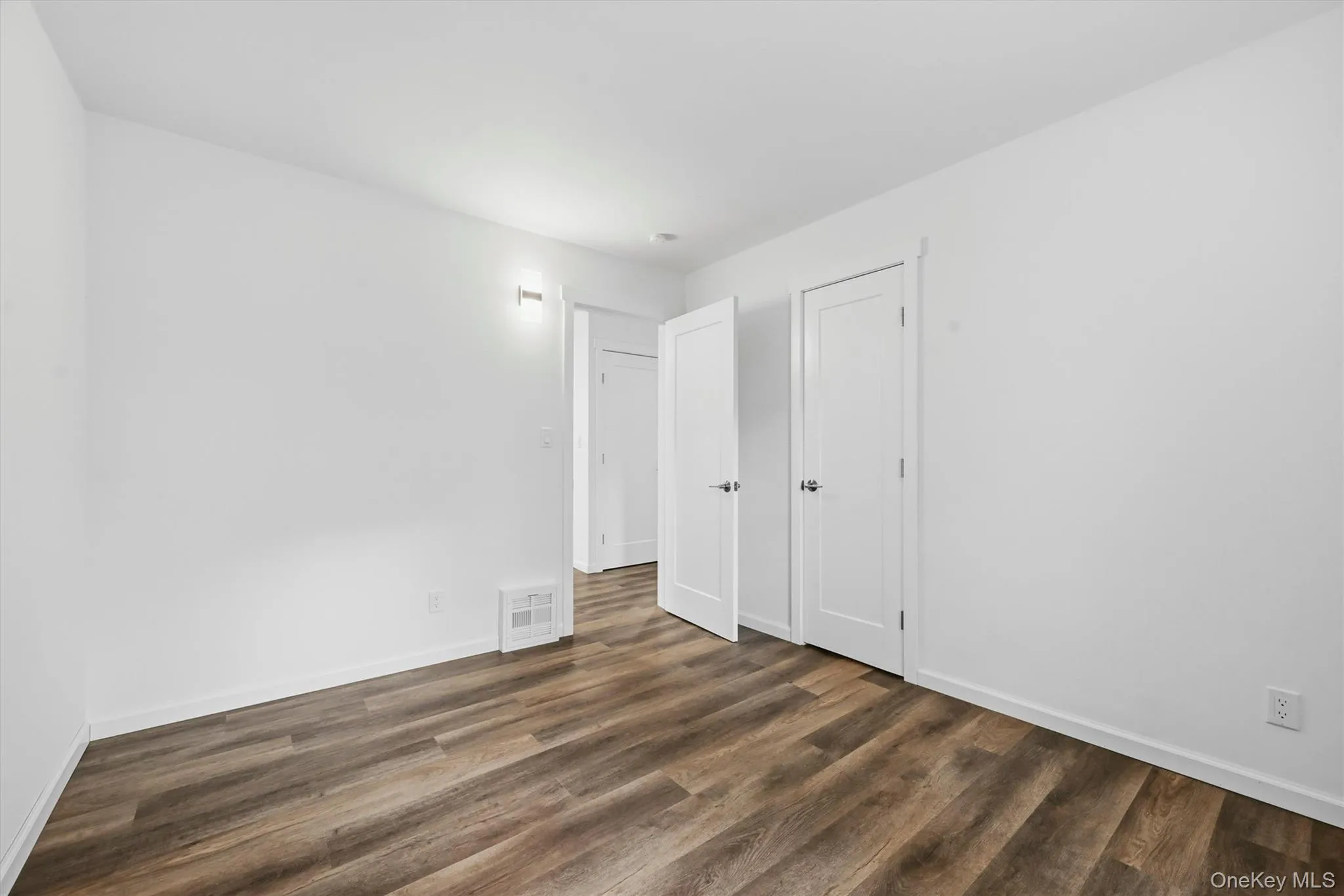 8 Green Road, New Windsor, NY, 5 Bedrooms Bedrooms, 12 Rooms Rooms,2 BathroomsBathrooms,Residential,For Rent,Green,0,1019581 8 Green Road, New Windsor, NY, 5 Bedrooms Bedrooms, 12 Rooms Rooms,2 BathroomsBathrooms,Residential,For Rent,Green,0,1019581